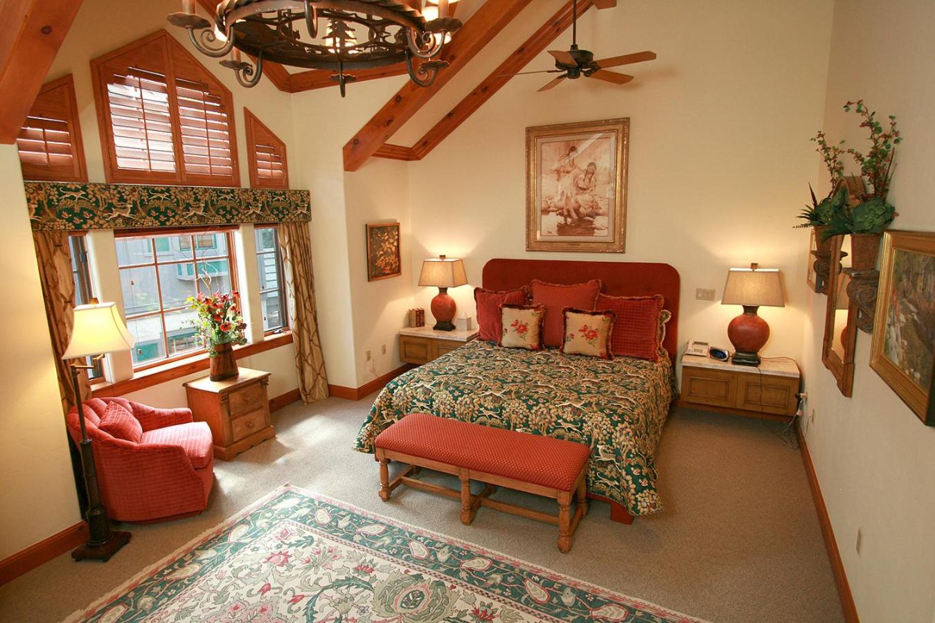 Pinehurst Townhome by Vail Realty