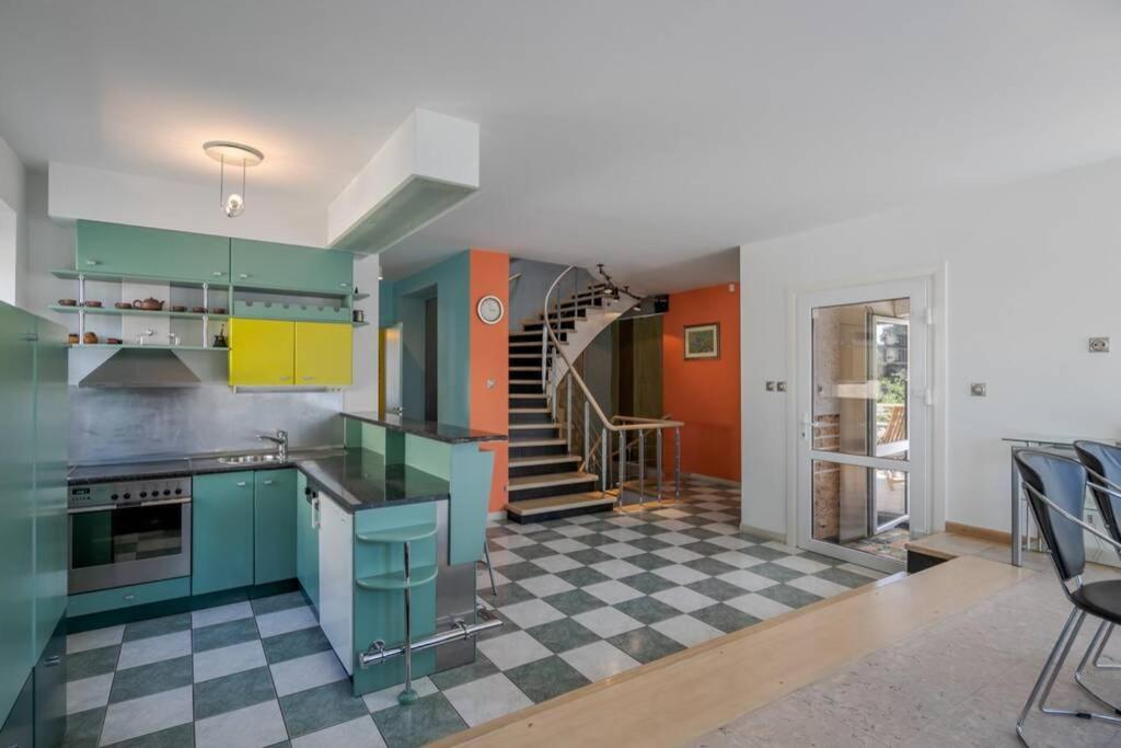 kitchen