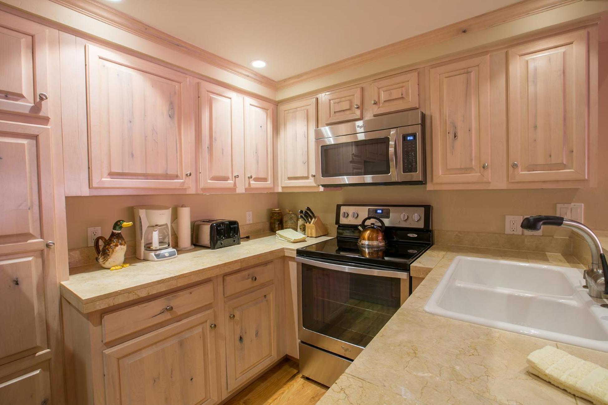 Creekside Vail Village by Vail Realty view 5