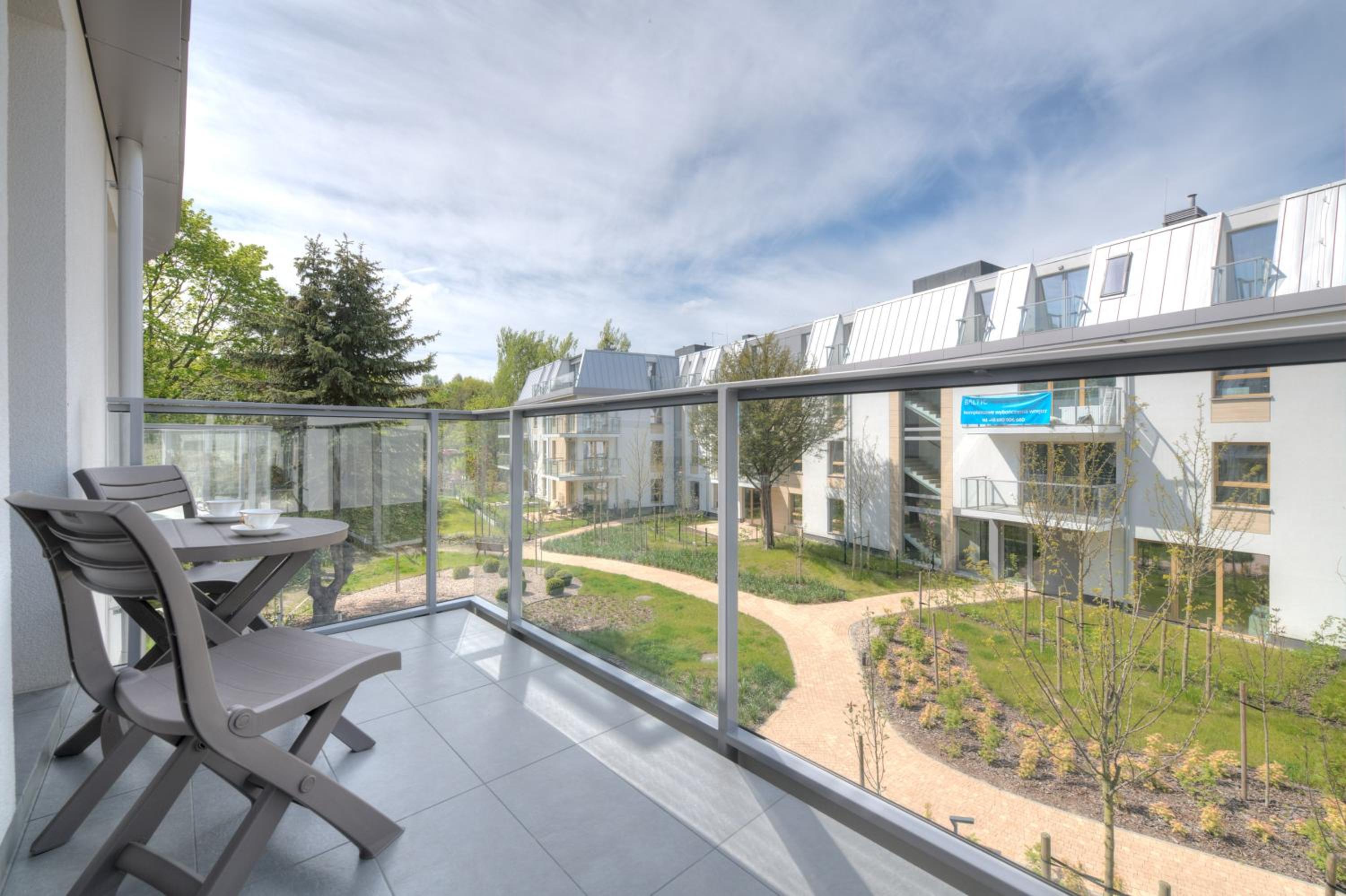 3 City apartments - Syma view 4
