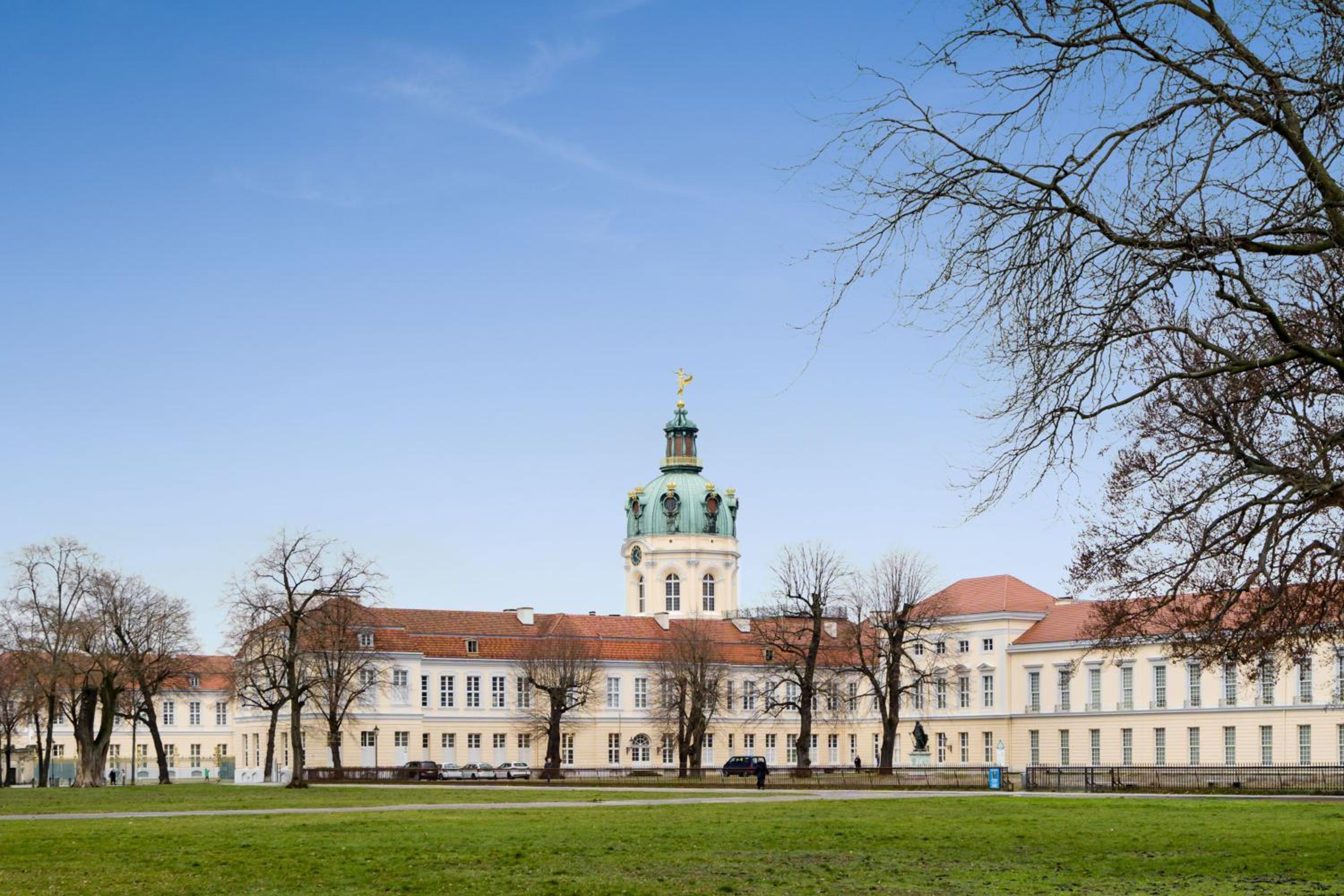 The Lohmeyerstr lI - Group Flat in Central Berlin, Family-Friendly, 2BR, 4- 6 Guests photo 1