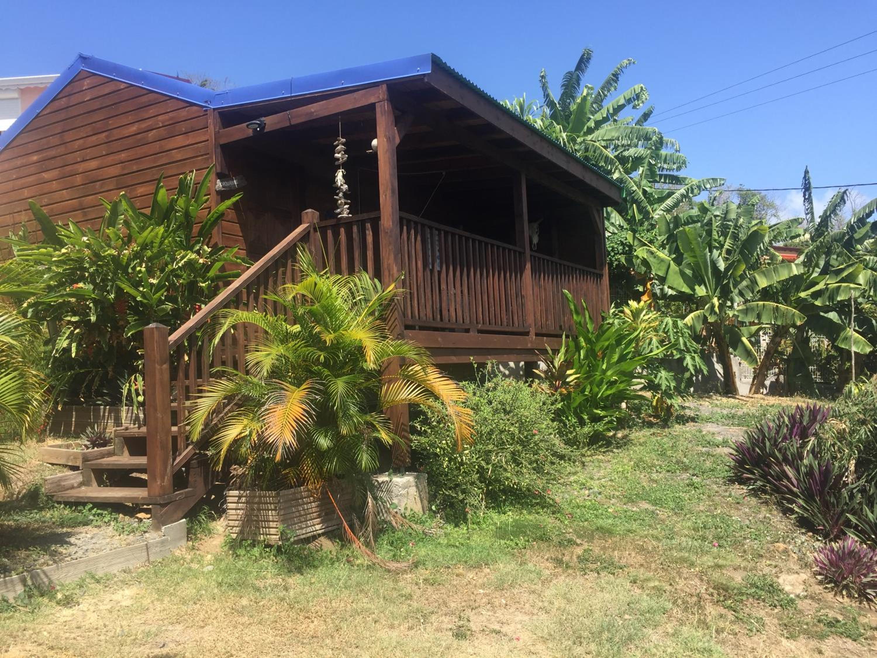 BUNGALOW La Tortue Bleue view 2