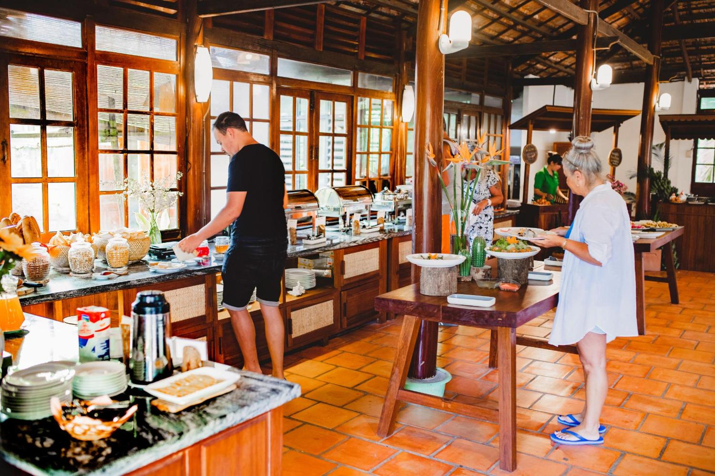 Thanh Kieu Beach Resort