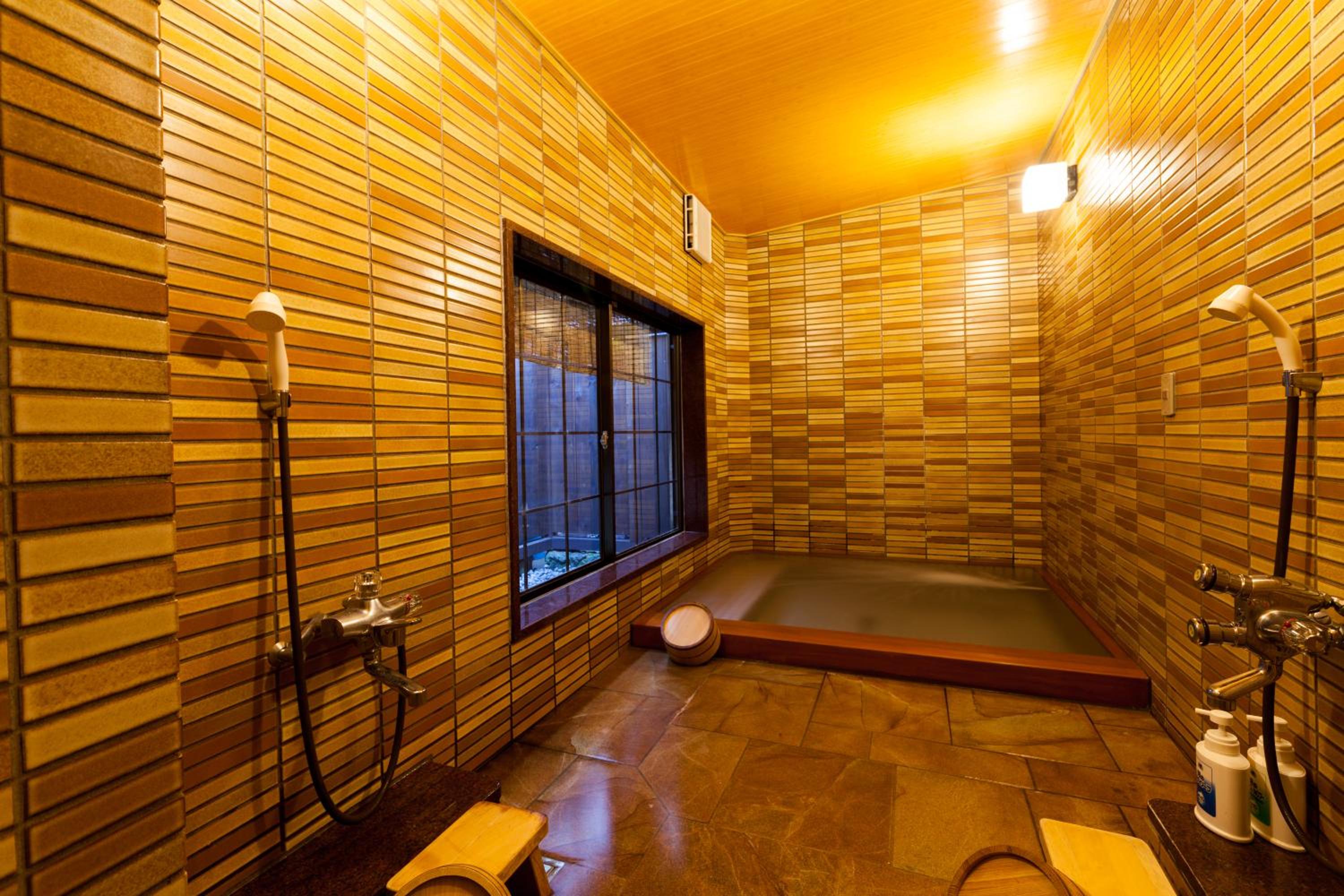 Tsuruya Ryokan