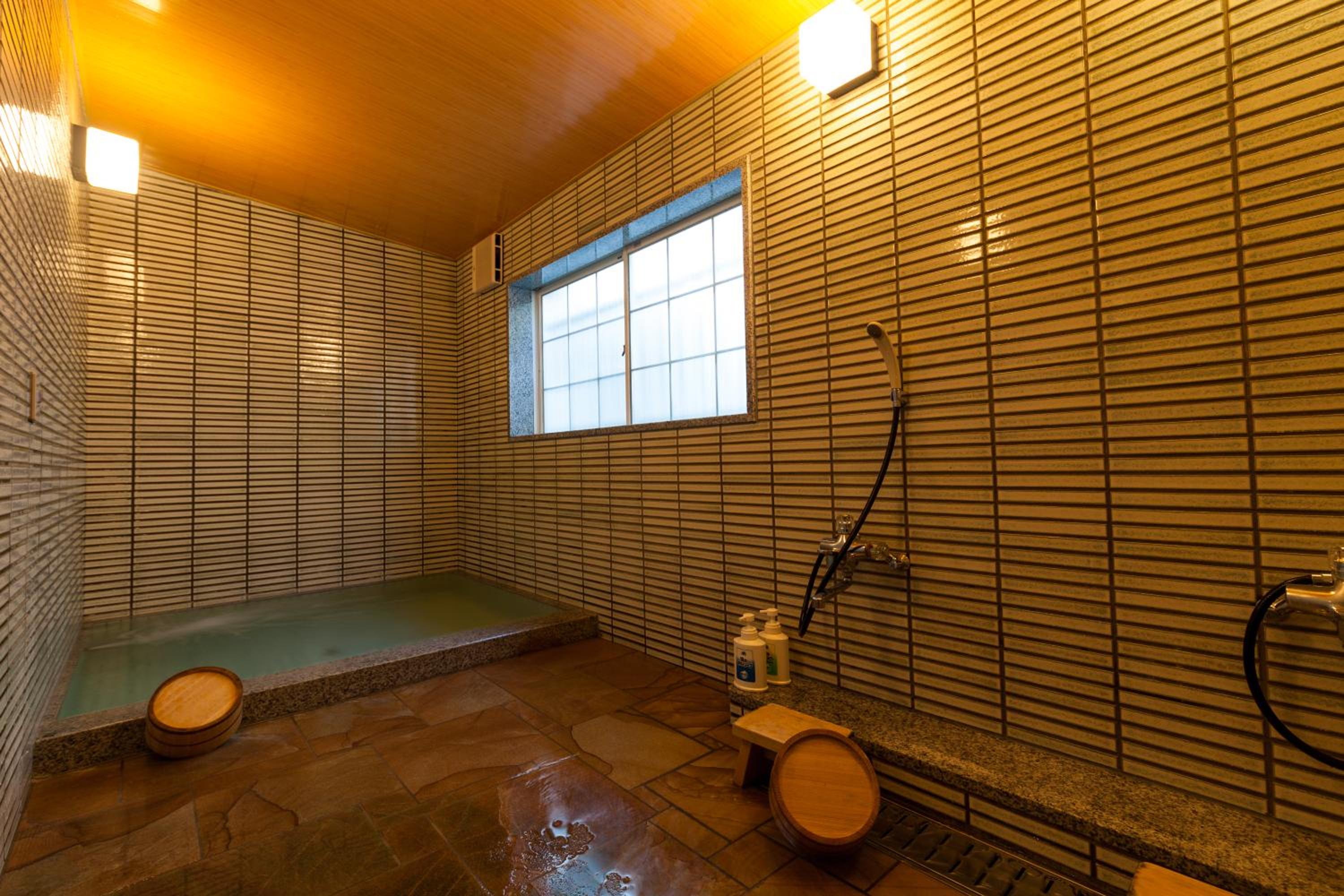 Tsuruya Ryokan