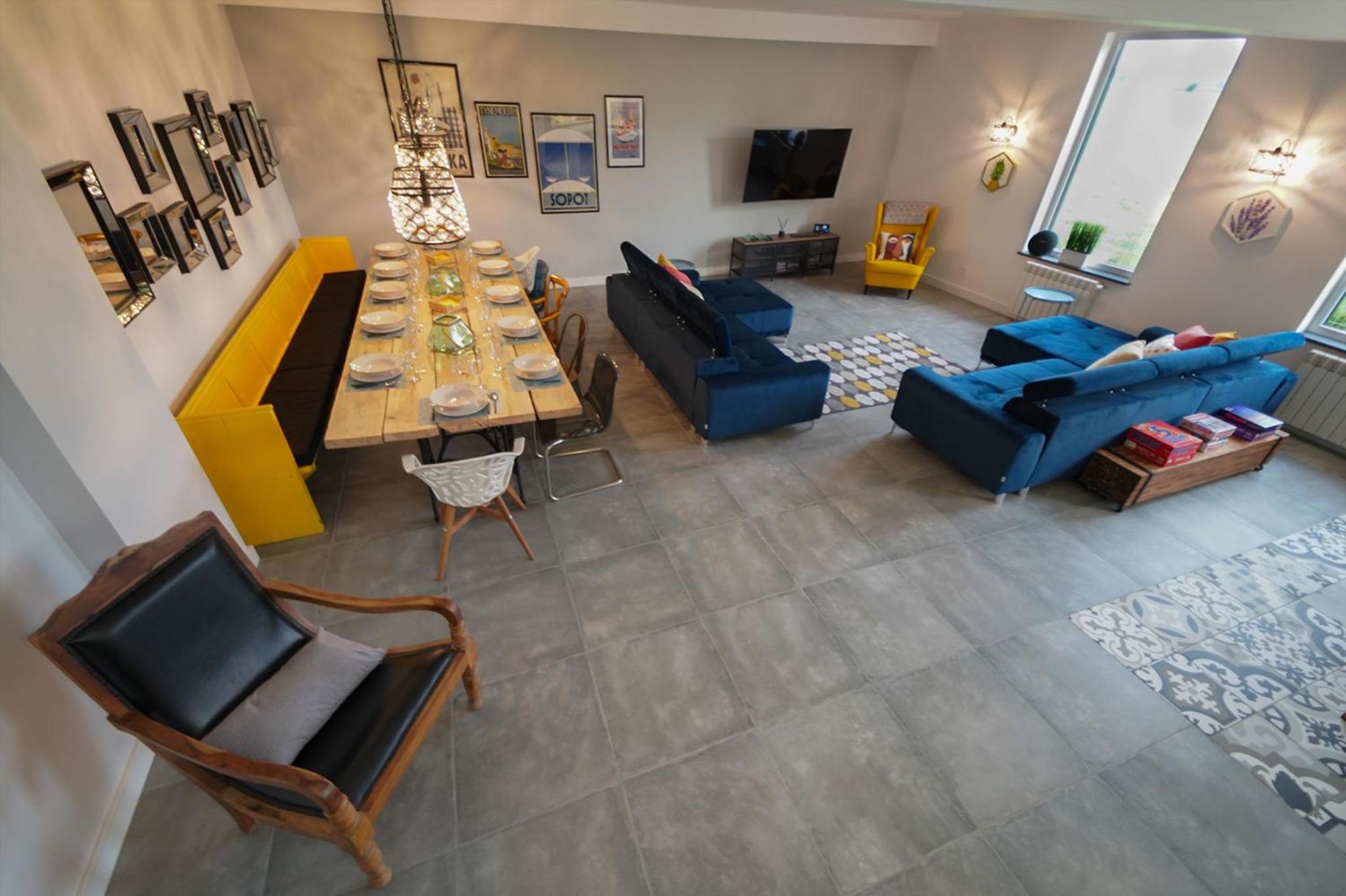 Grand House 47
