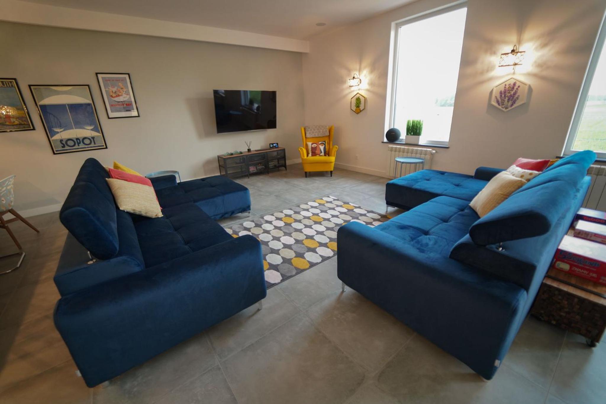 Grand House 47