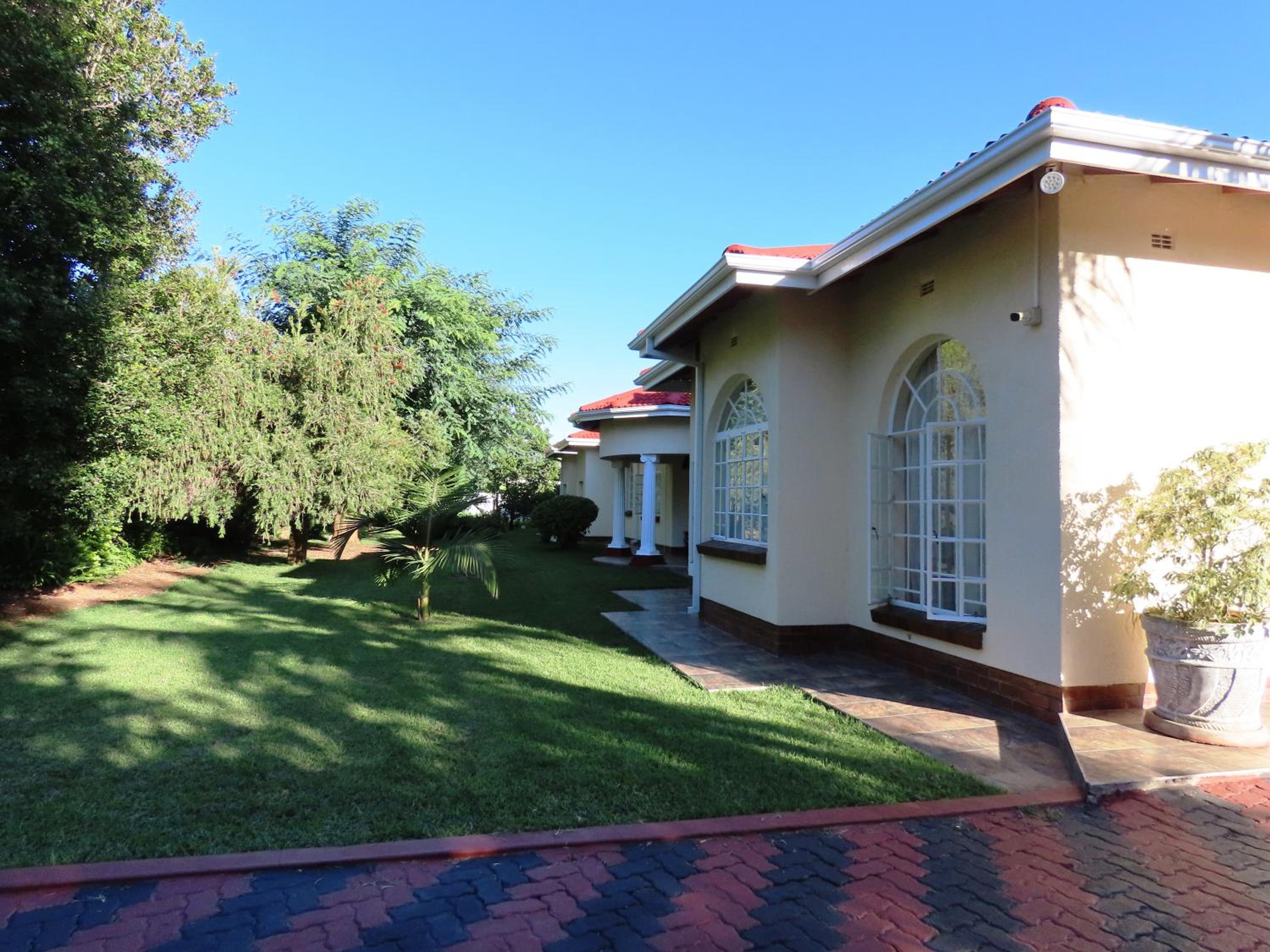 Art Lodges