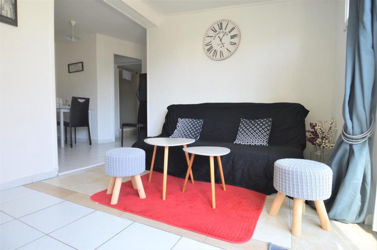 Maisonnette avec terrasse à 50m de la plage, photo 12
