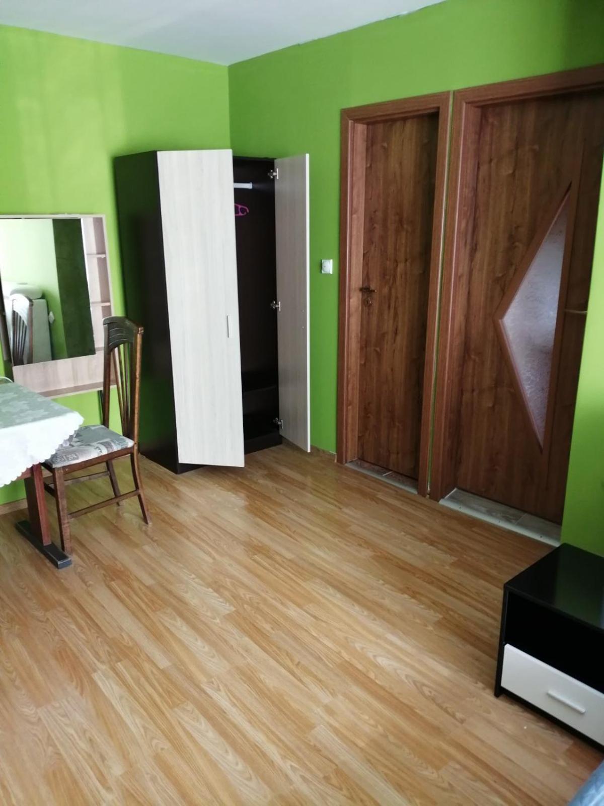 Top Center Apartment and Rooms Varna - Image 4