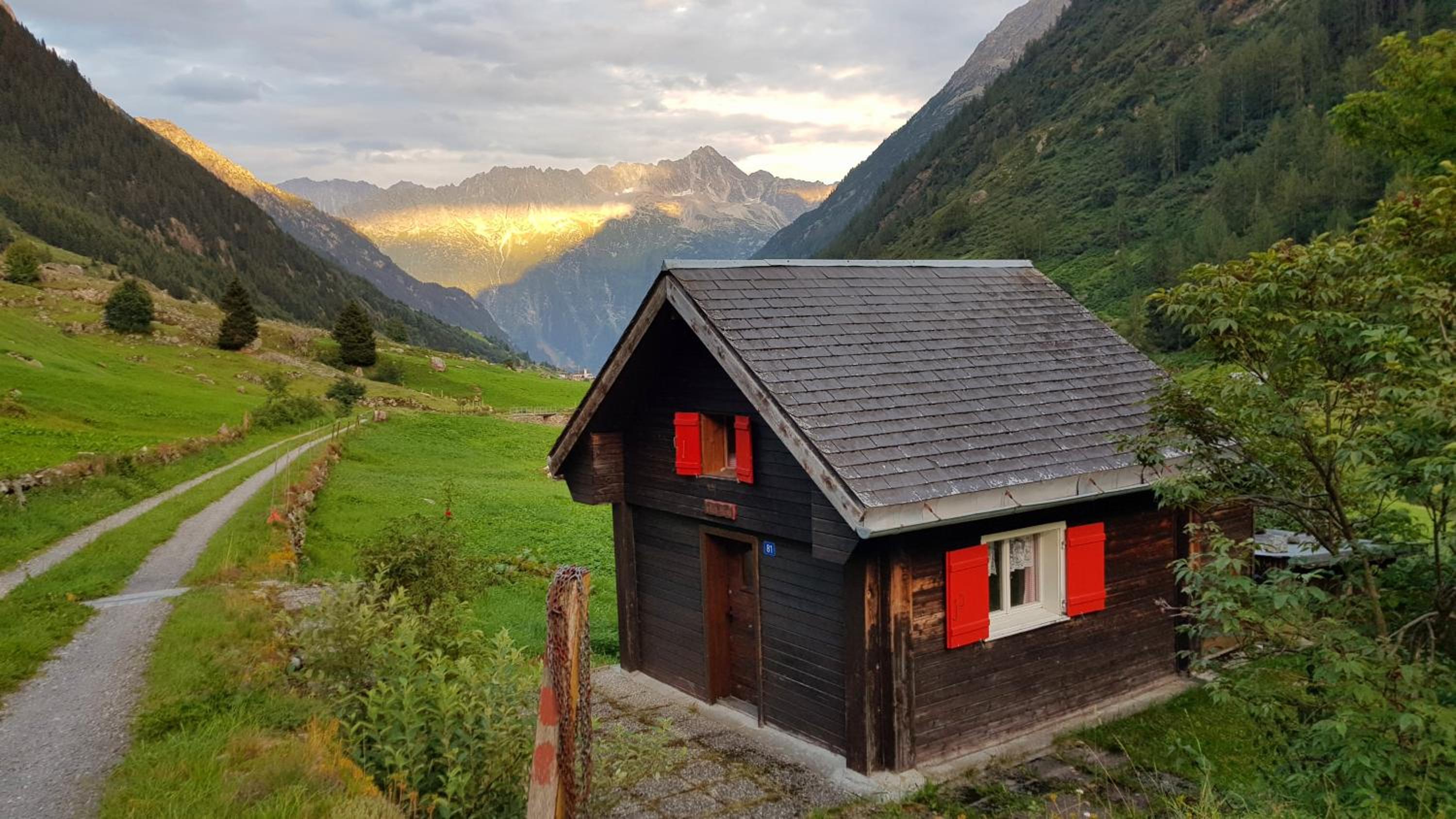 Gästehaus Alpenglühn