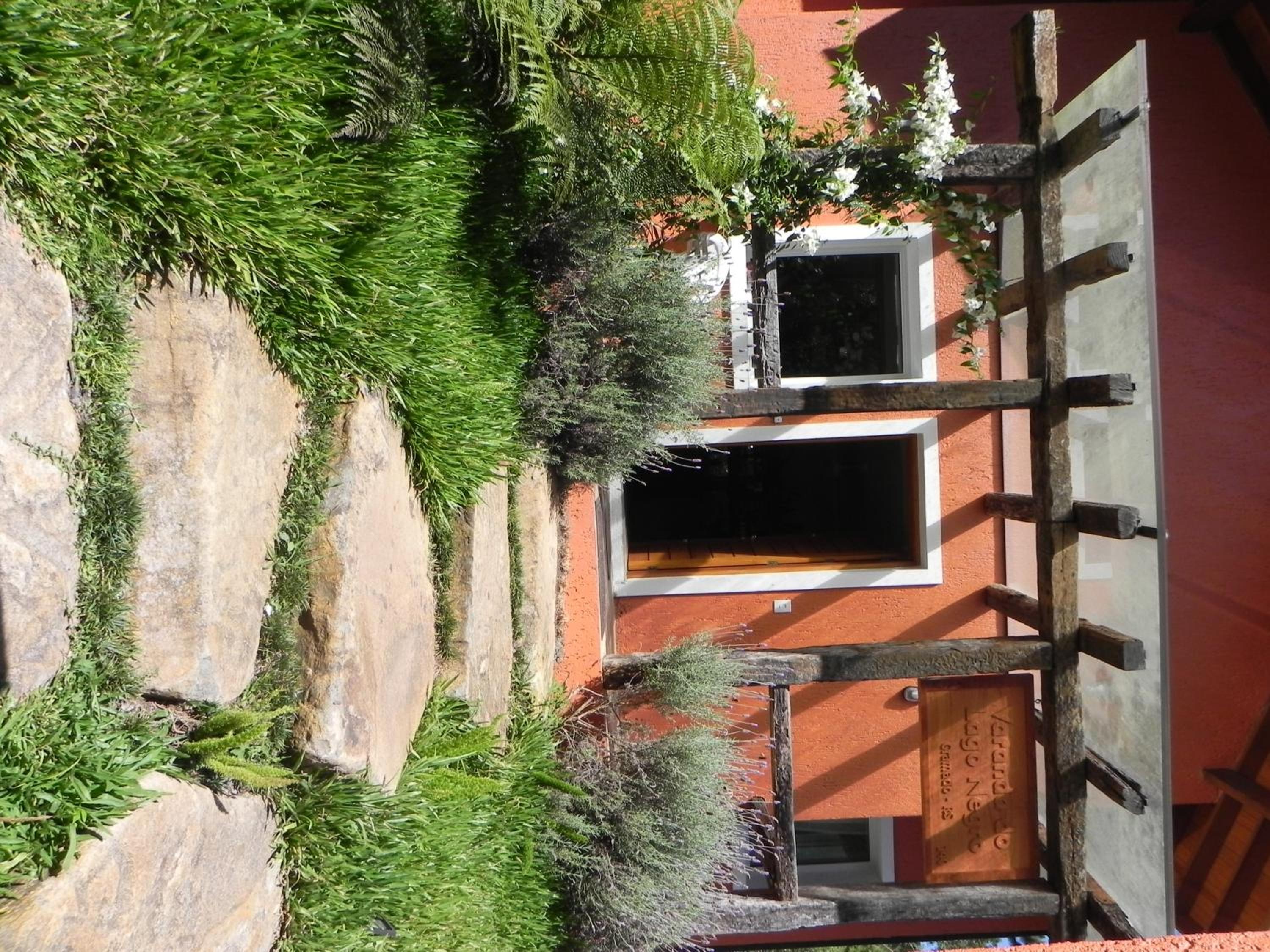 V do Lago Negro view 2