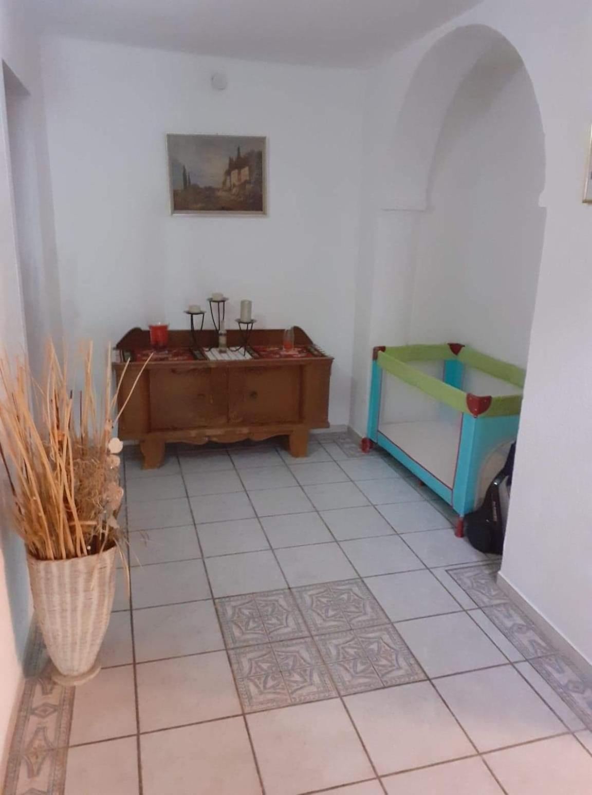 Photo 27
