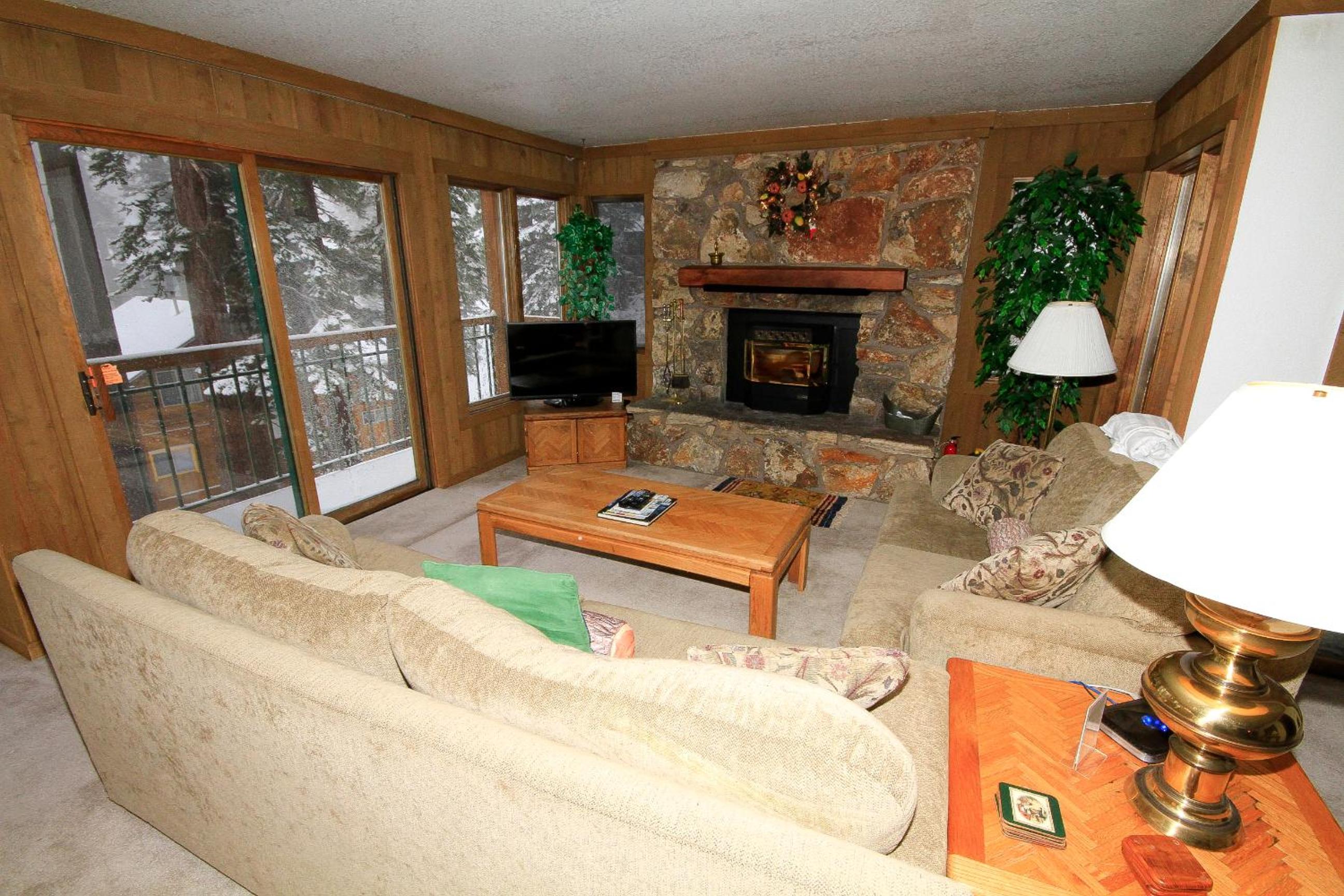 Mountainback 72 Corner Unit