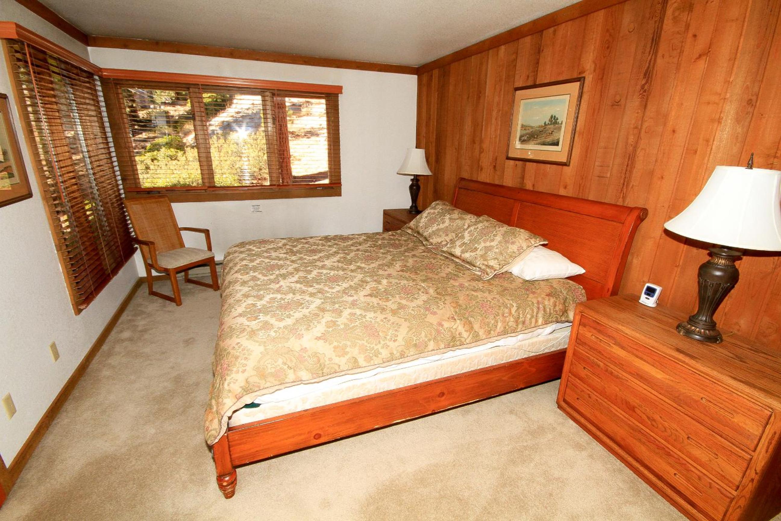 Mountainback 72 Corner Unit