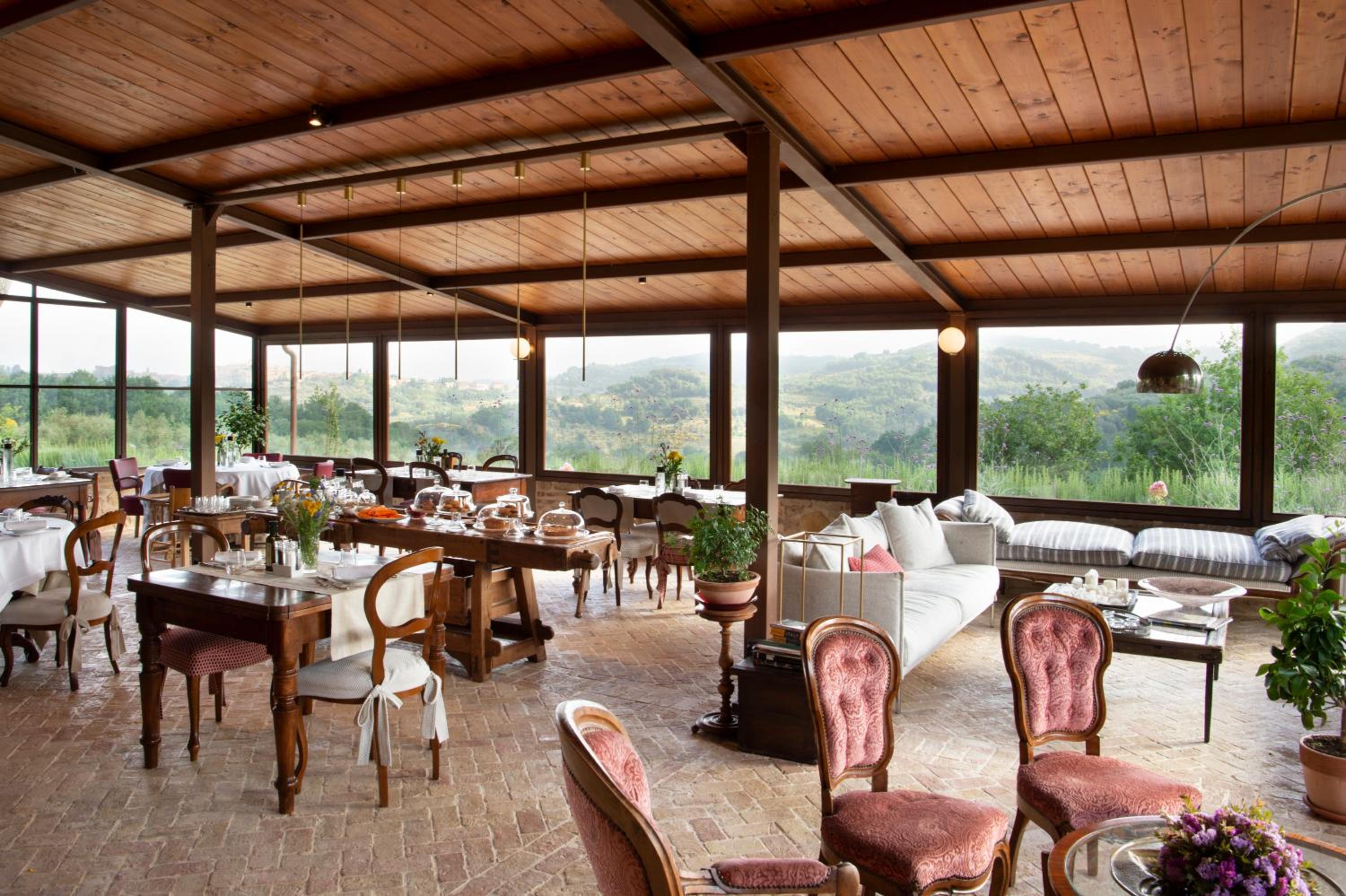 restaurant