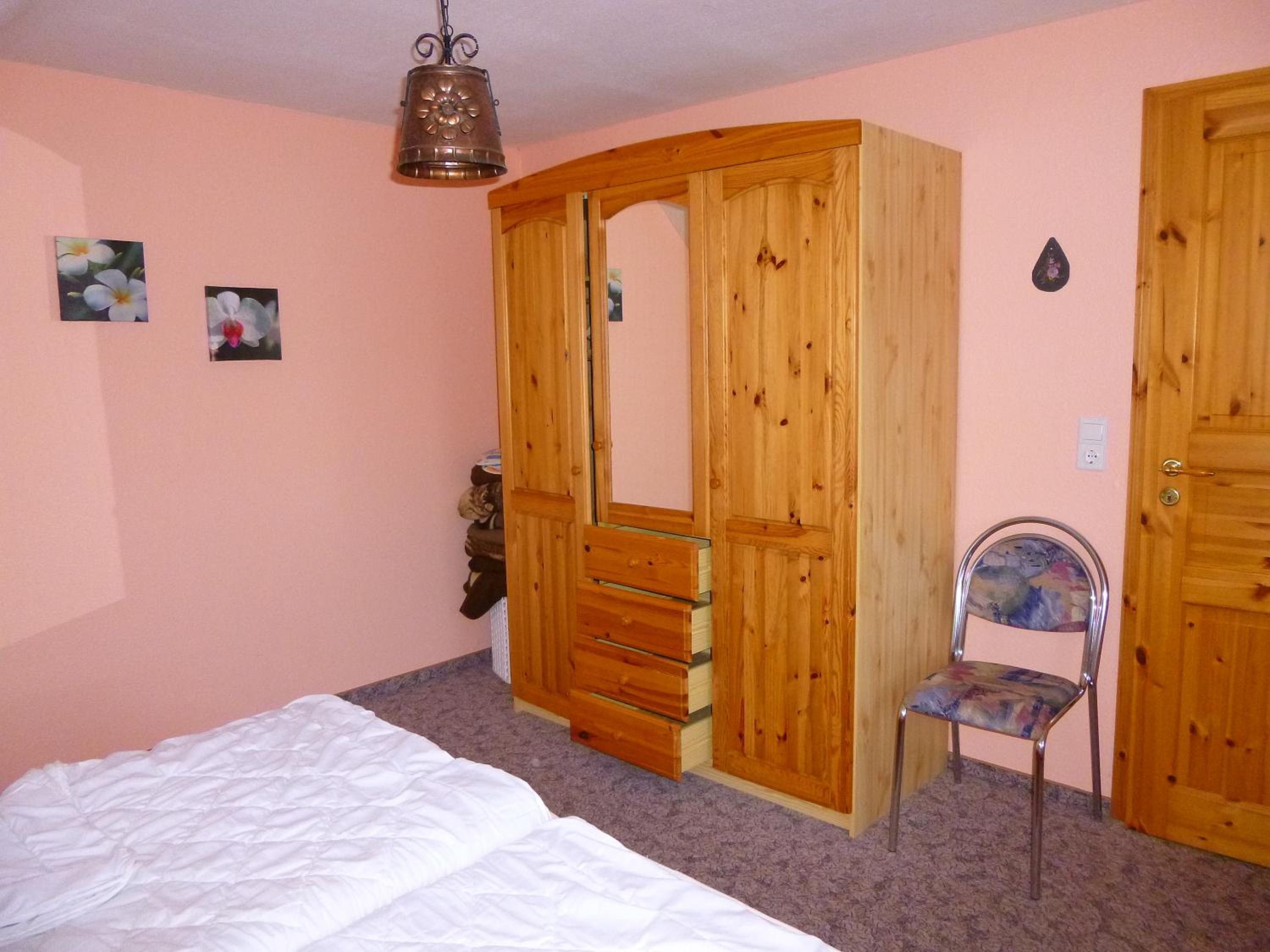 Photo 46
