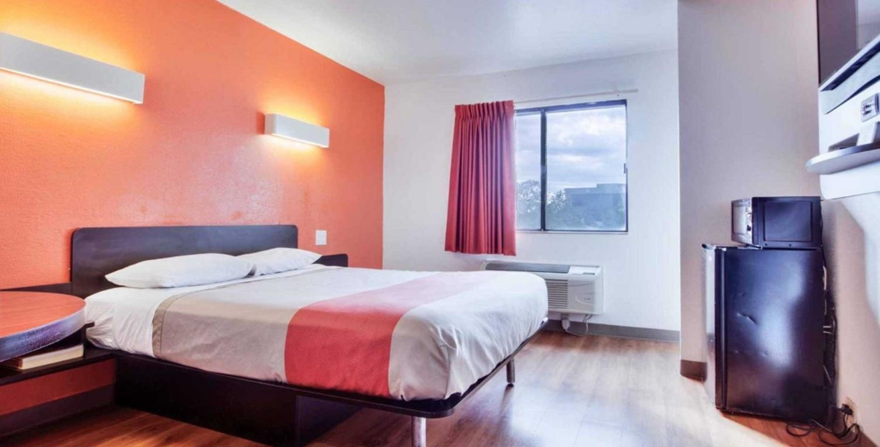 Motel 6 Dallas - Fair Park