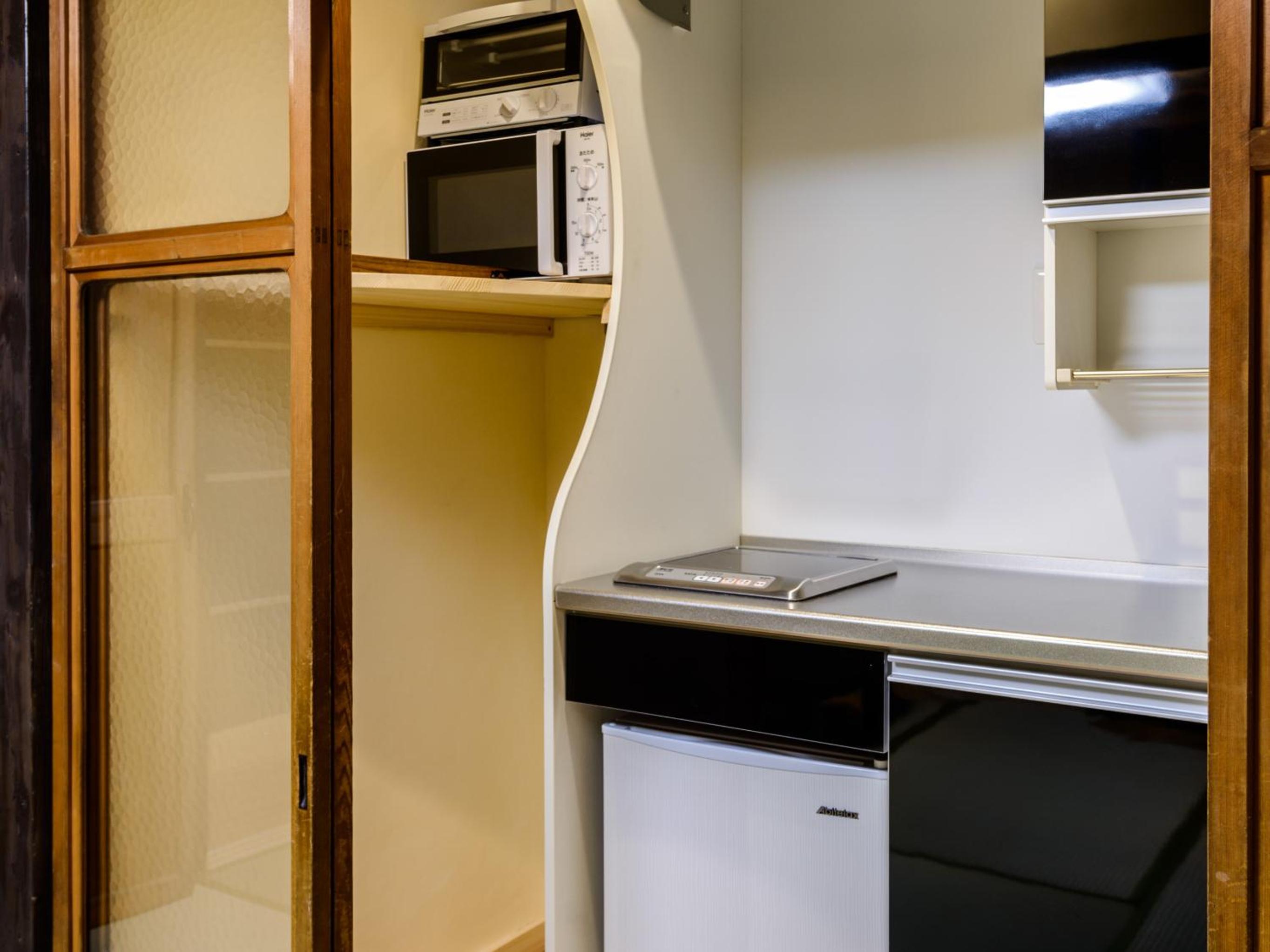 Nadeshiko Shirakawa Machiya House view 5