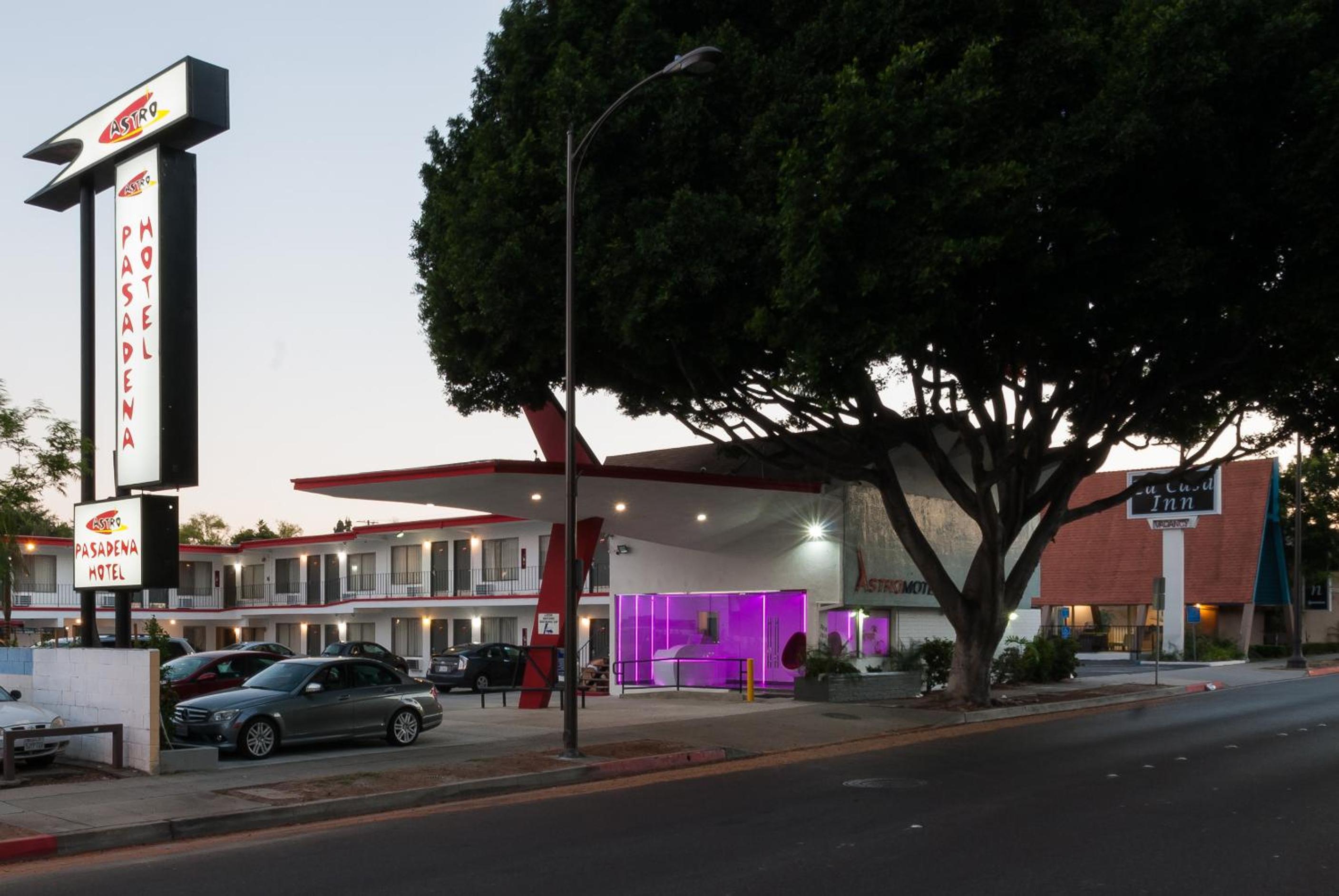 Astro Pasadena Hotel - Property Image 20