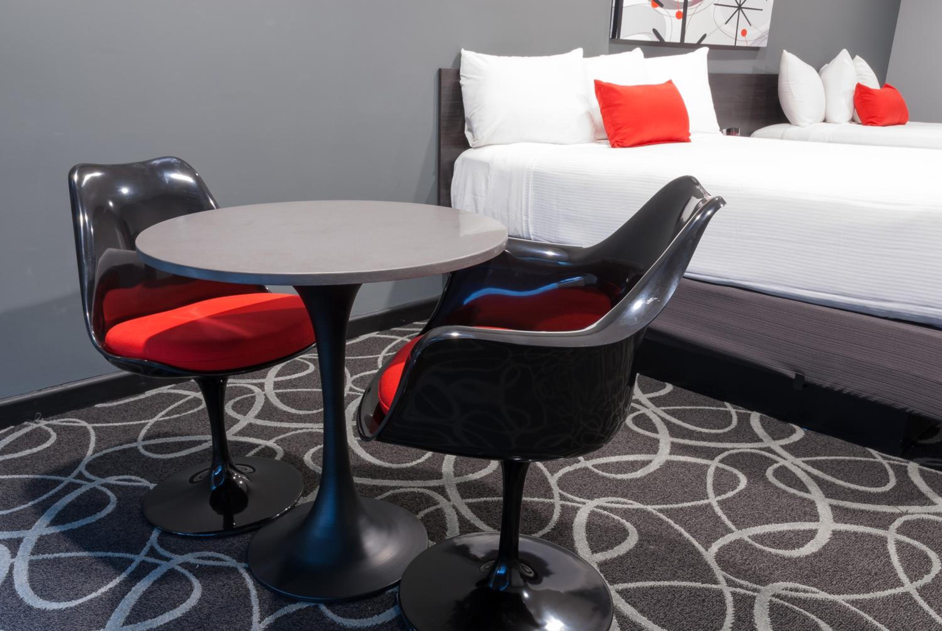 Astro Pasadena Hotel - Property Image 21