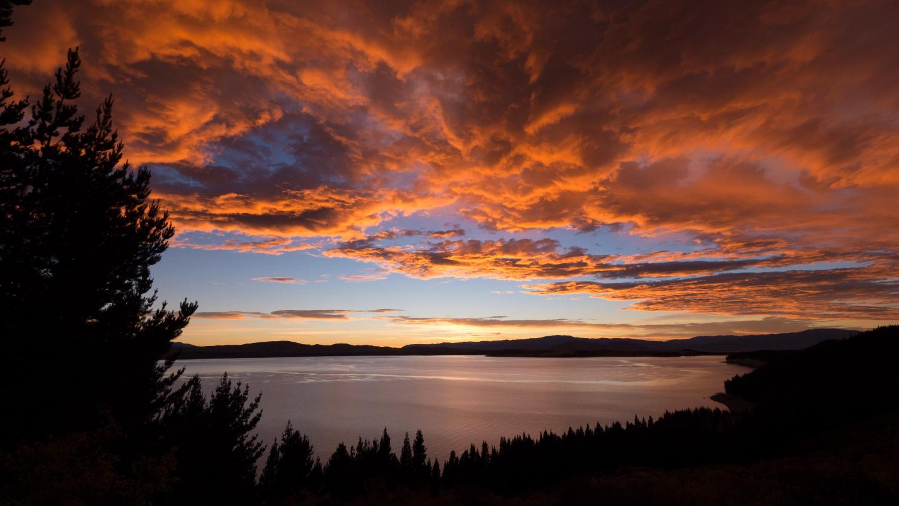 Pukaki Lakeside Getaway NZ view 5