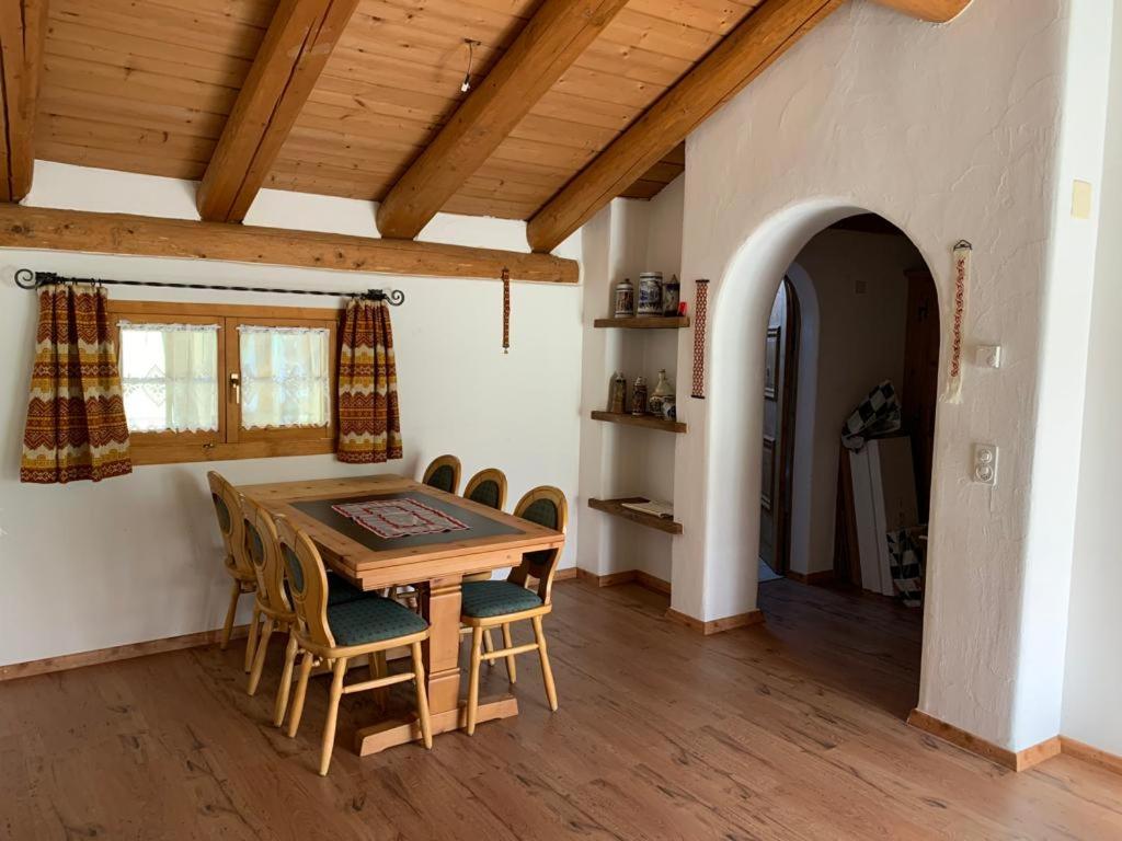 Ferienwohnung Jalet