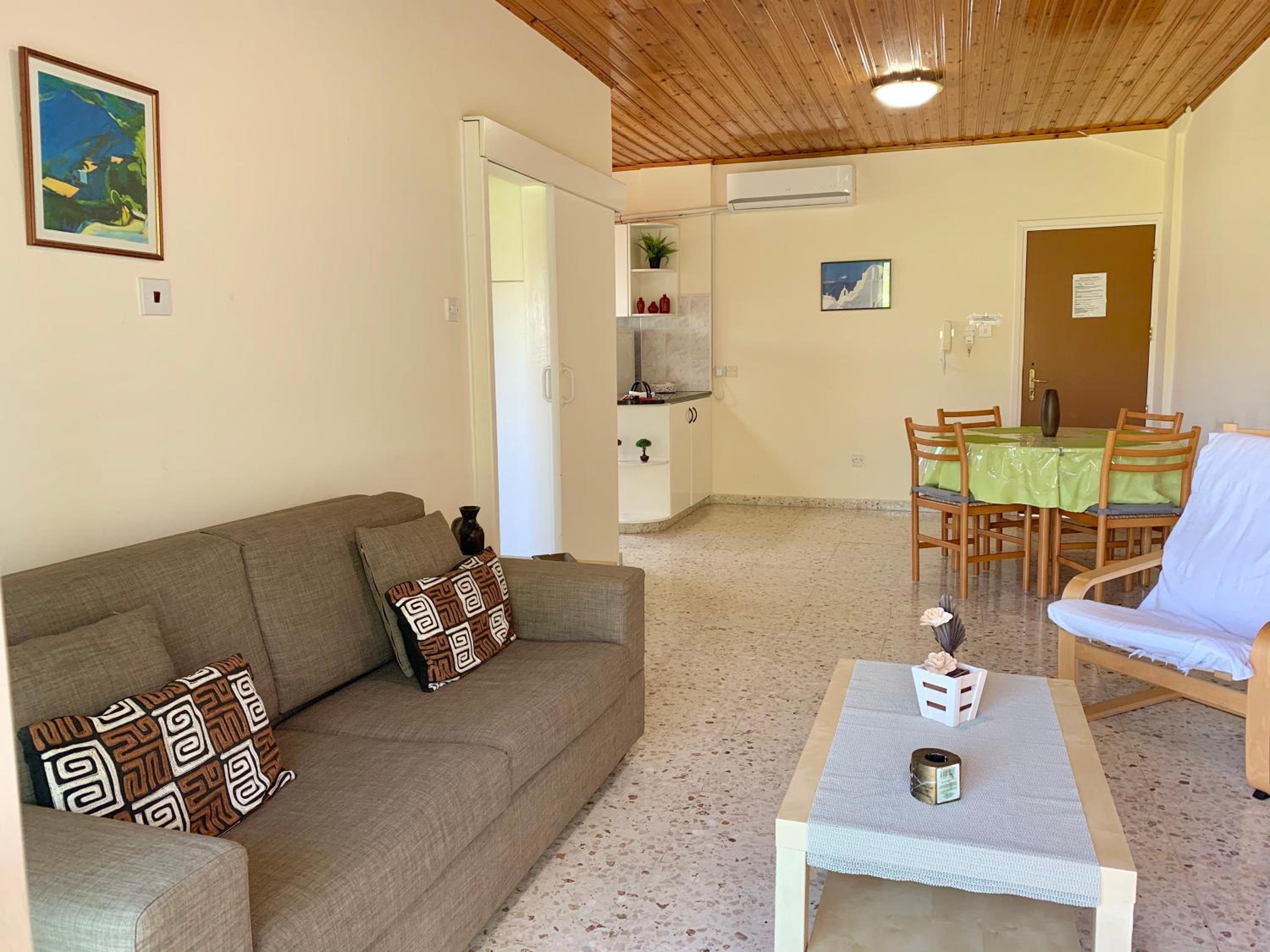 Himonas Apartments