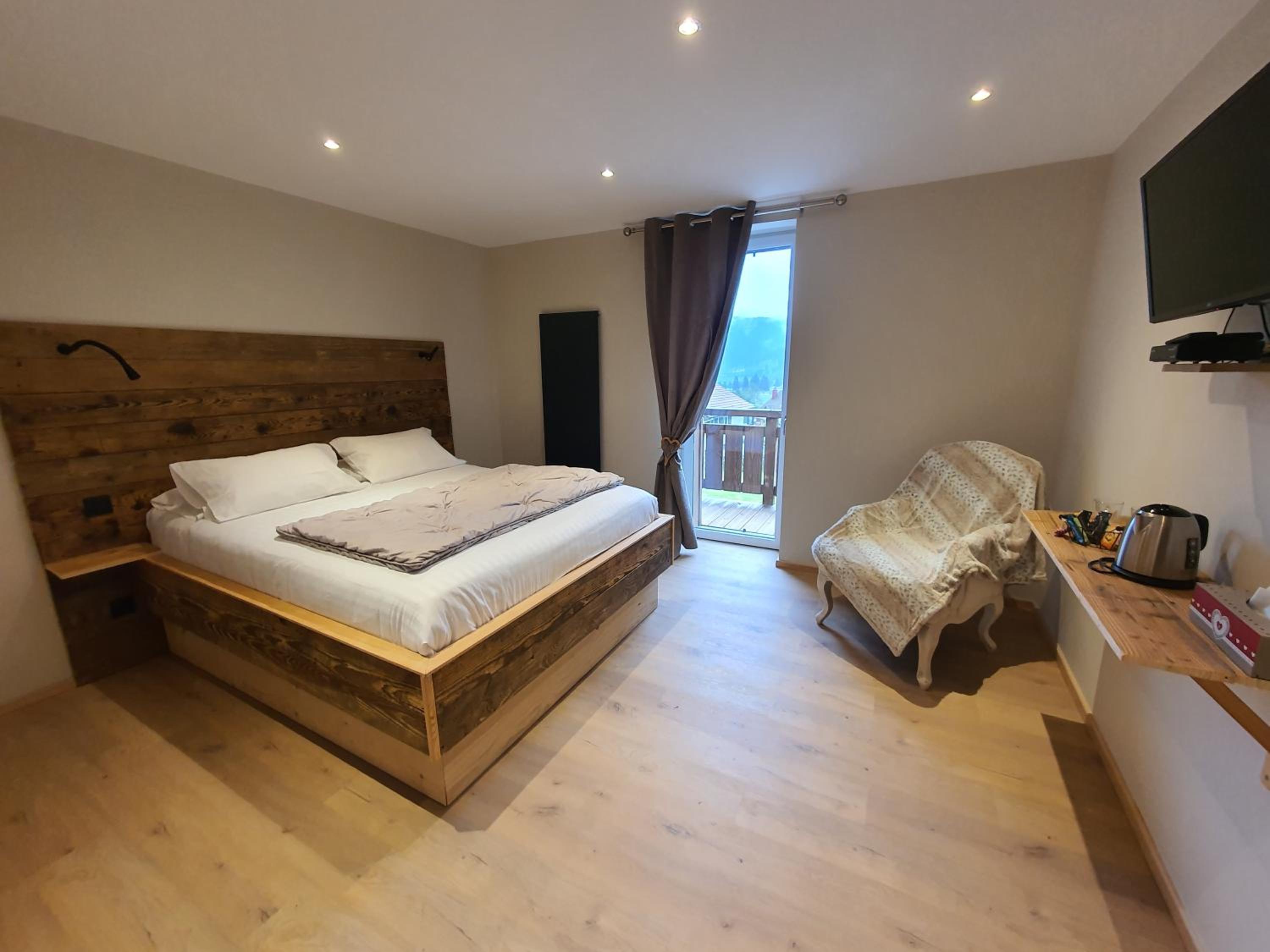 Maison La Devinière - sauna et spa compris accessibles toute l'année