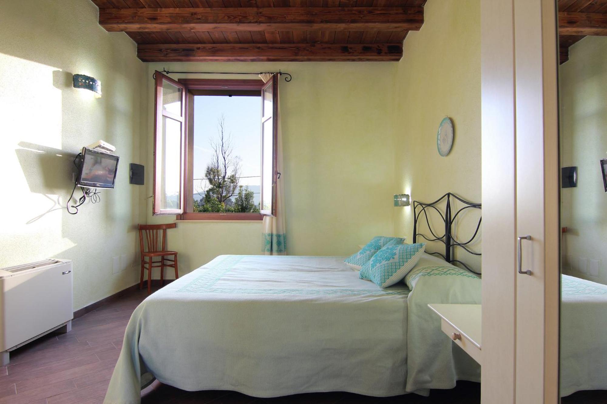 SU PASSU Country House view 2