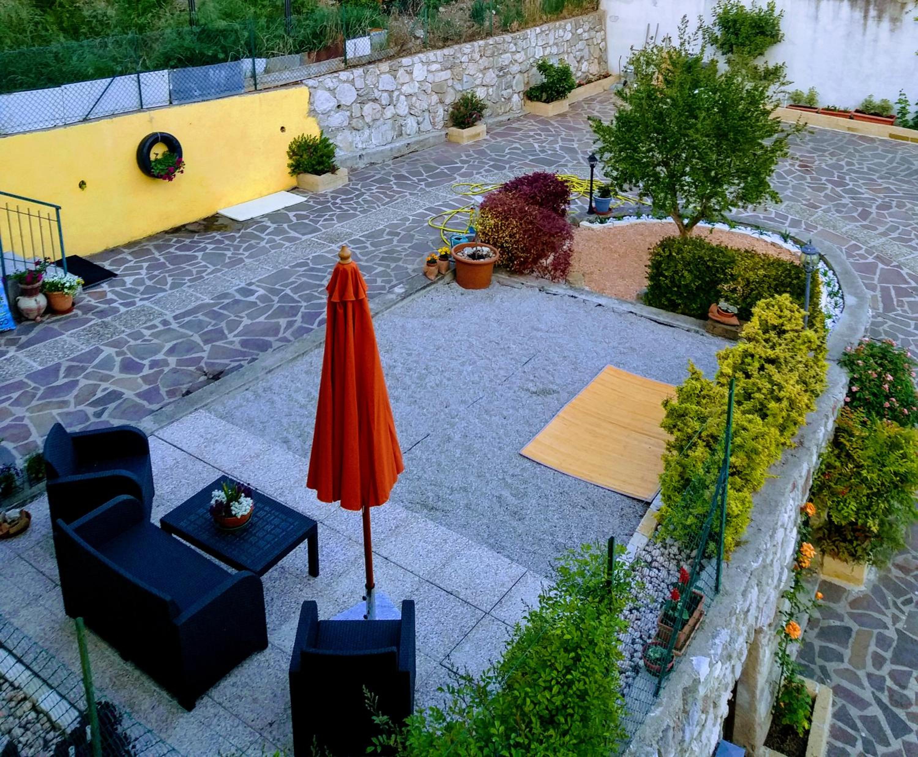 Photo 25