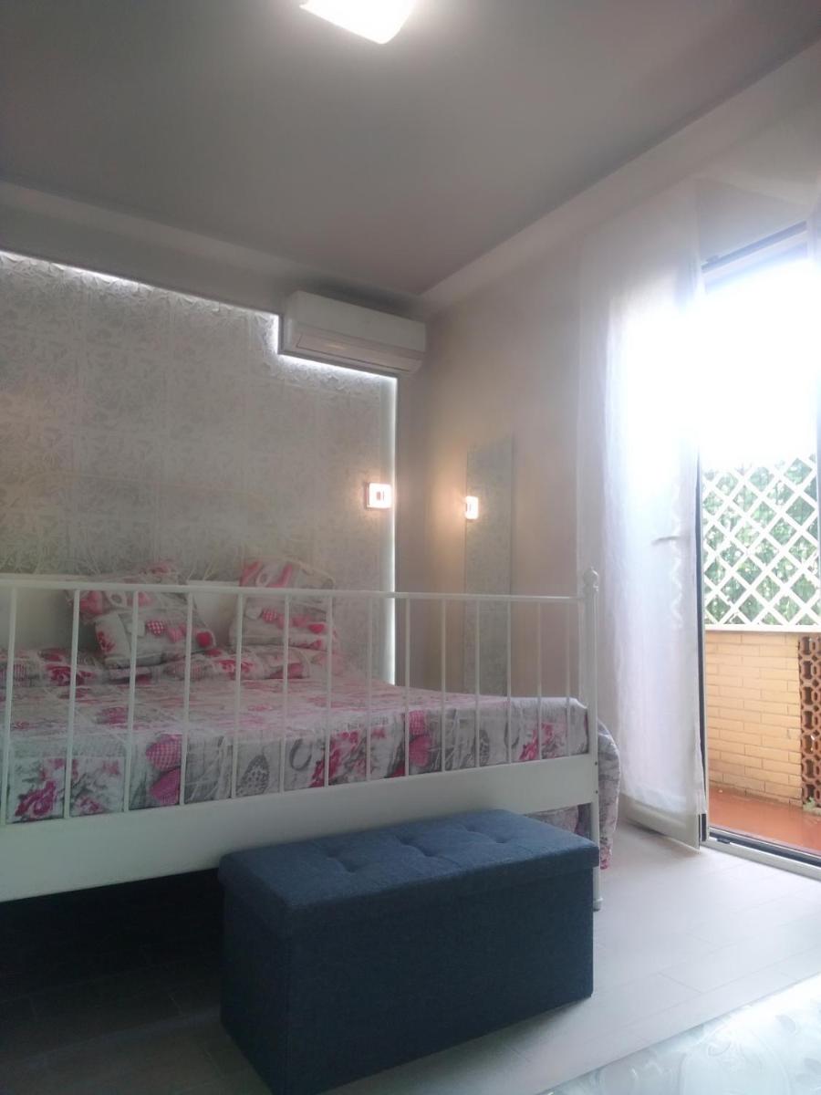 Hotel Rosilienza Suites private spa, patio Garden free trasfer to & from airport - Image 1