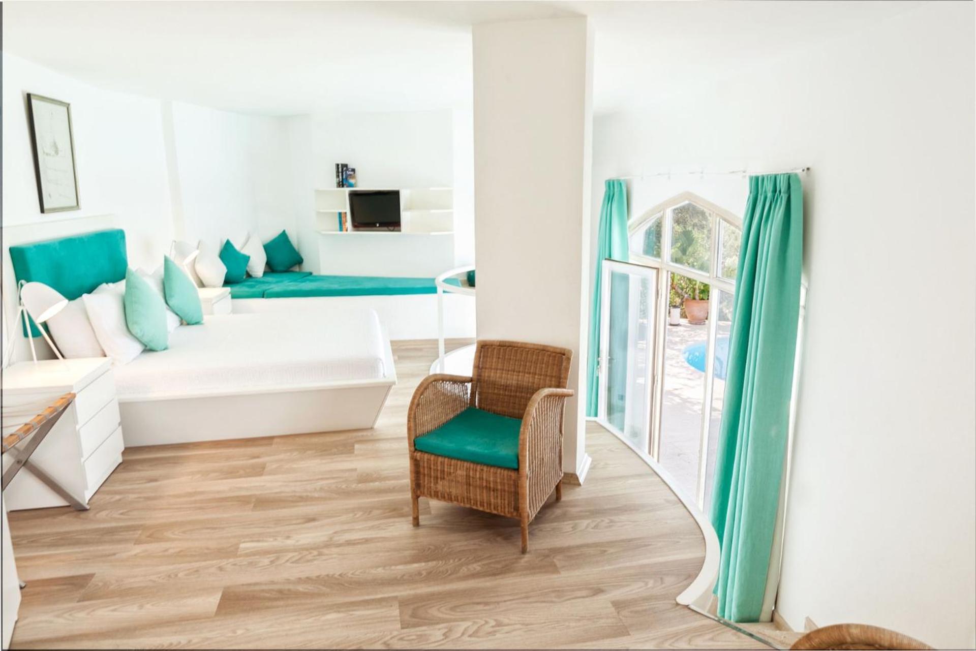 Hotel Villa Mahal becomes Villa Mahal Otel. - Image 87