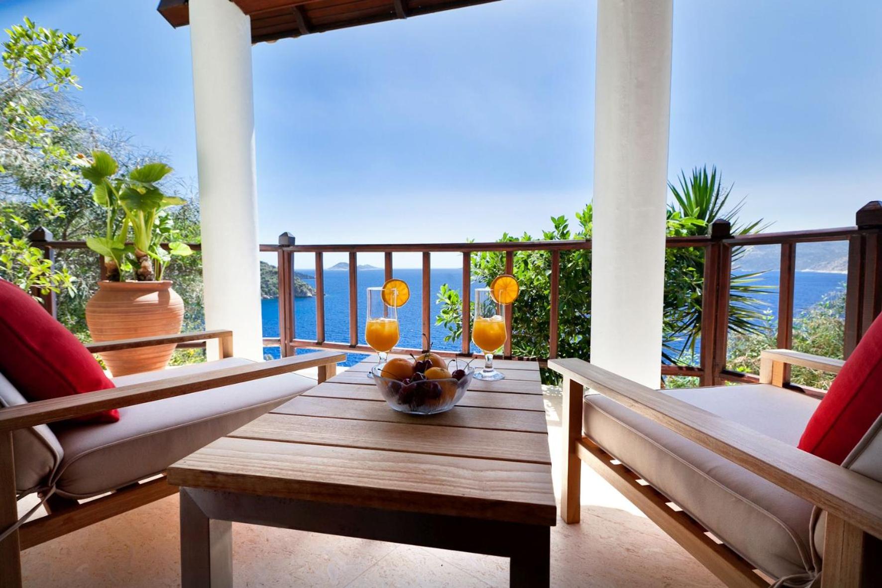 Hotel Villa Mahal becomes Villa Mahal Otel. - Image 71