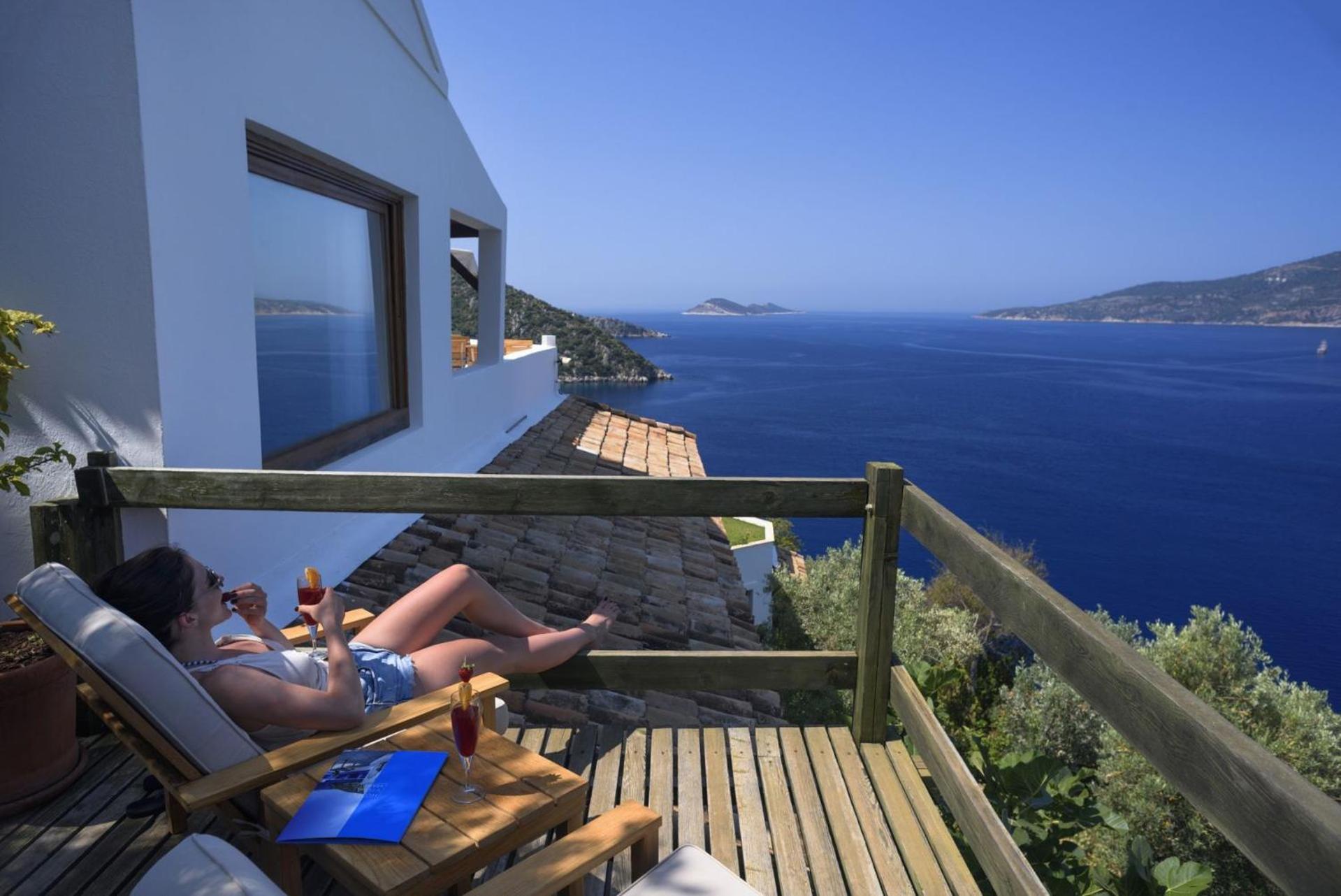 Hotel Villa Mahal becomes Villa Mahal Otel. - Image 63