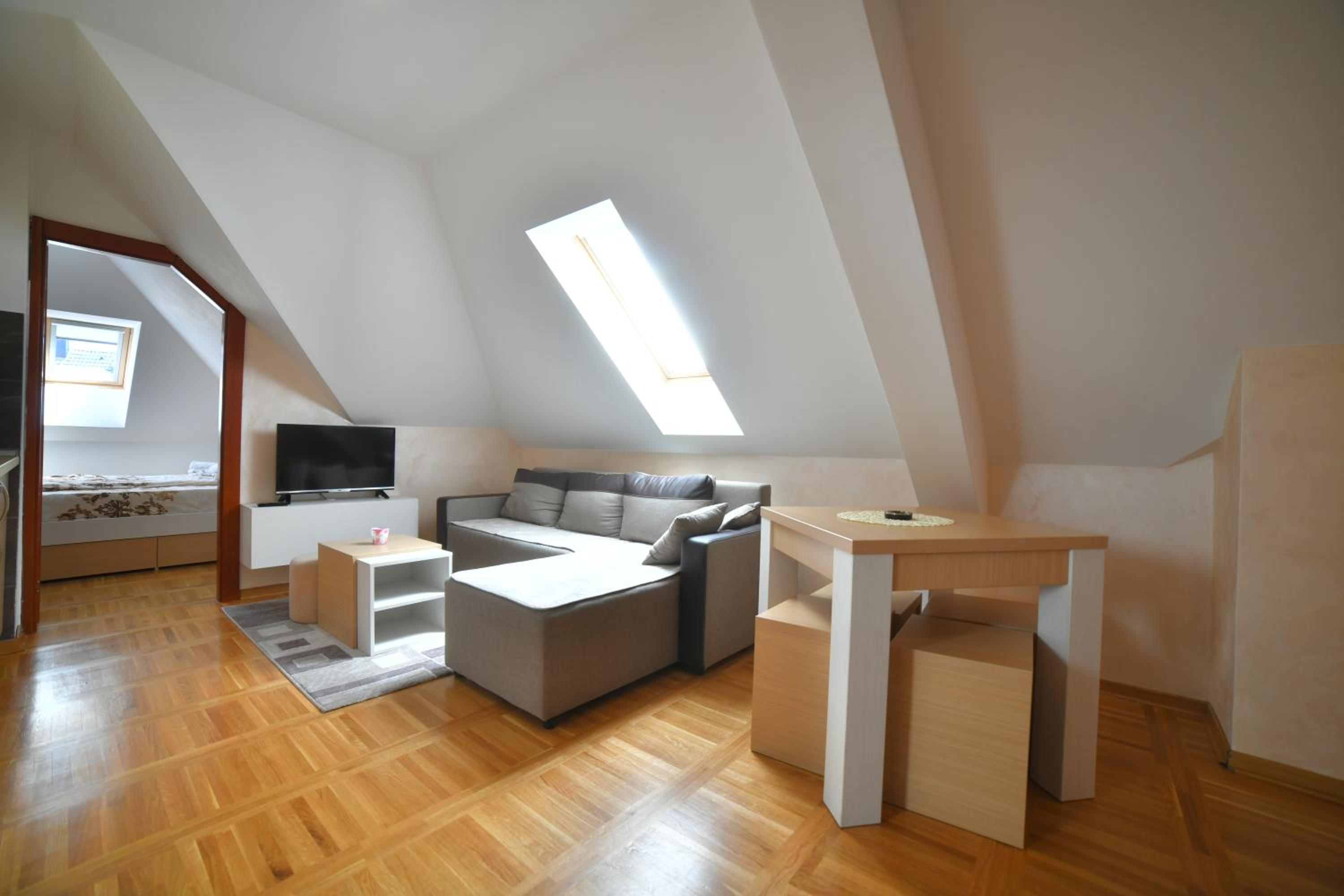 Apartman NENA LA VIDA view 3