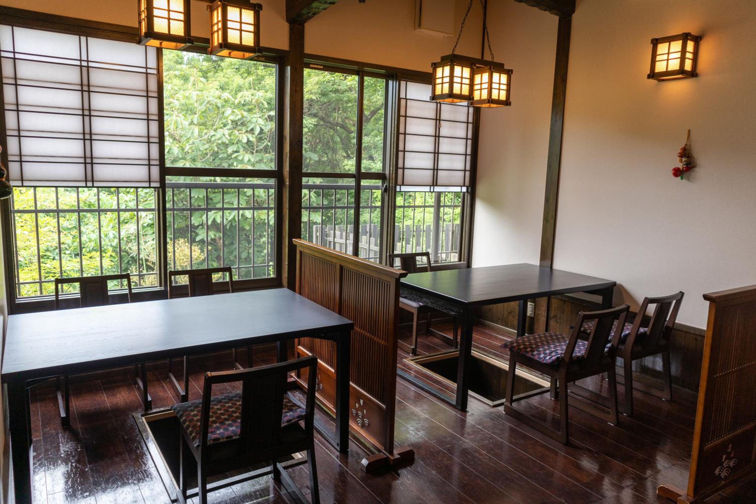 Nanakamado view 3