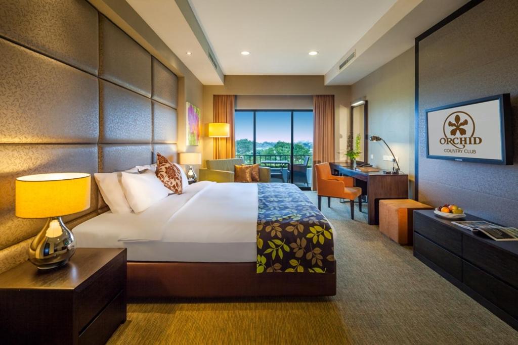 Orchid Country Club 2