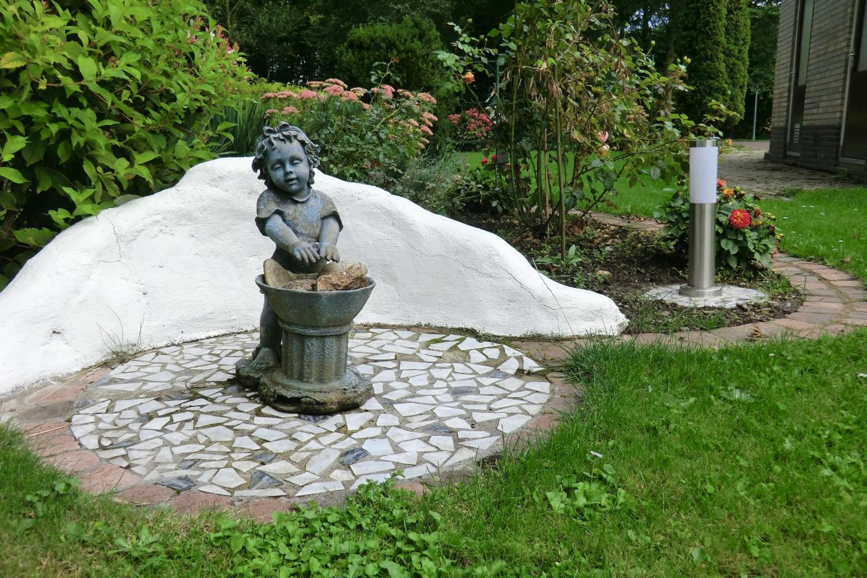 Photo 28