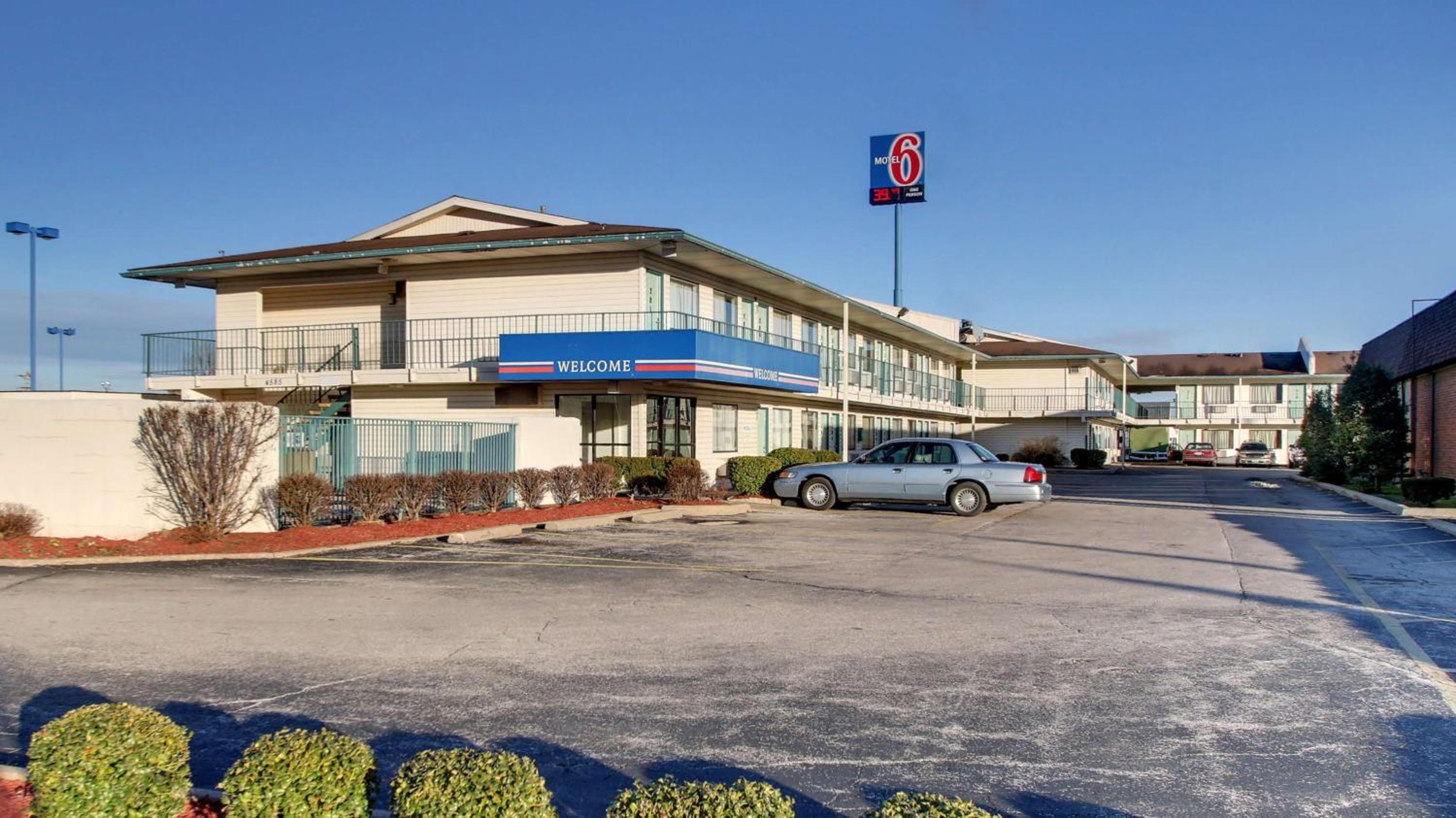 Motel 6-Owensboro, KY