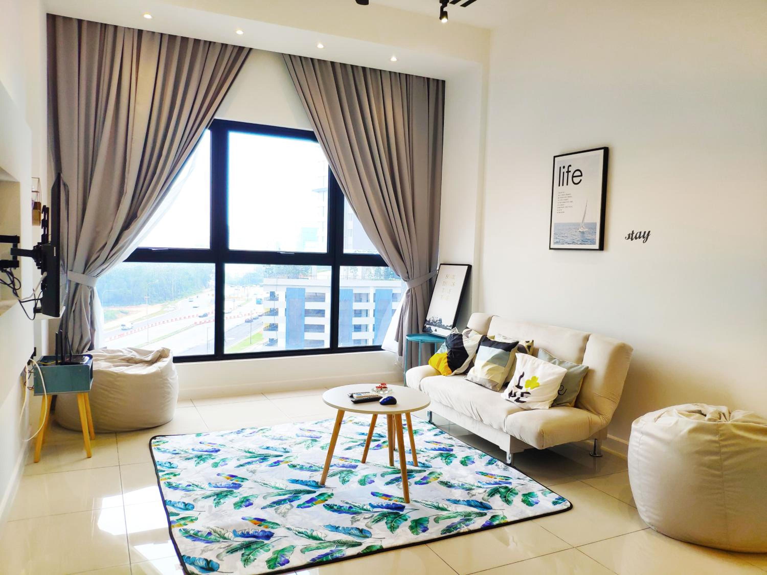 Le Pavilion by Salaam Suites, 5 pax, near Setiawalk photo 7