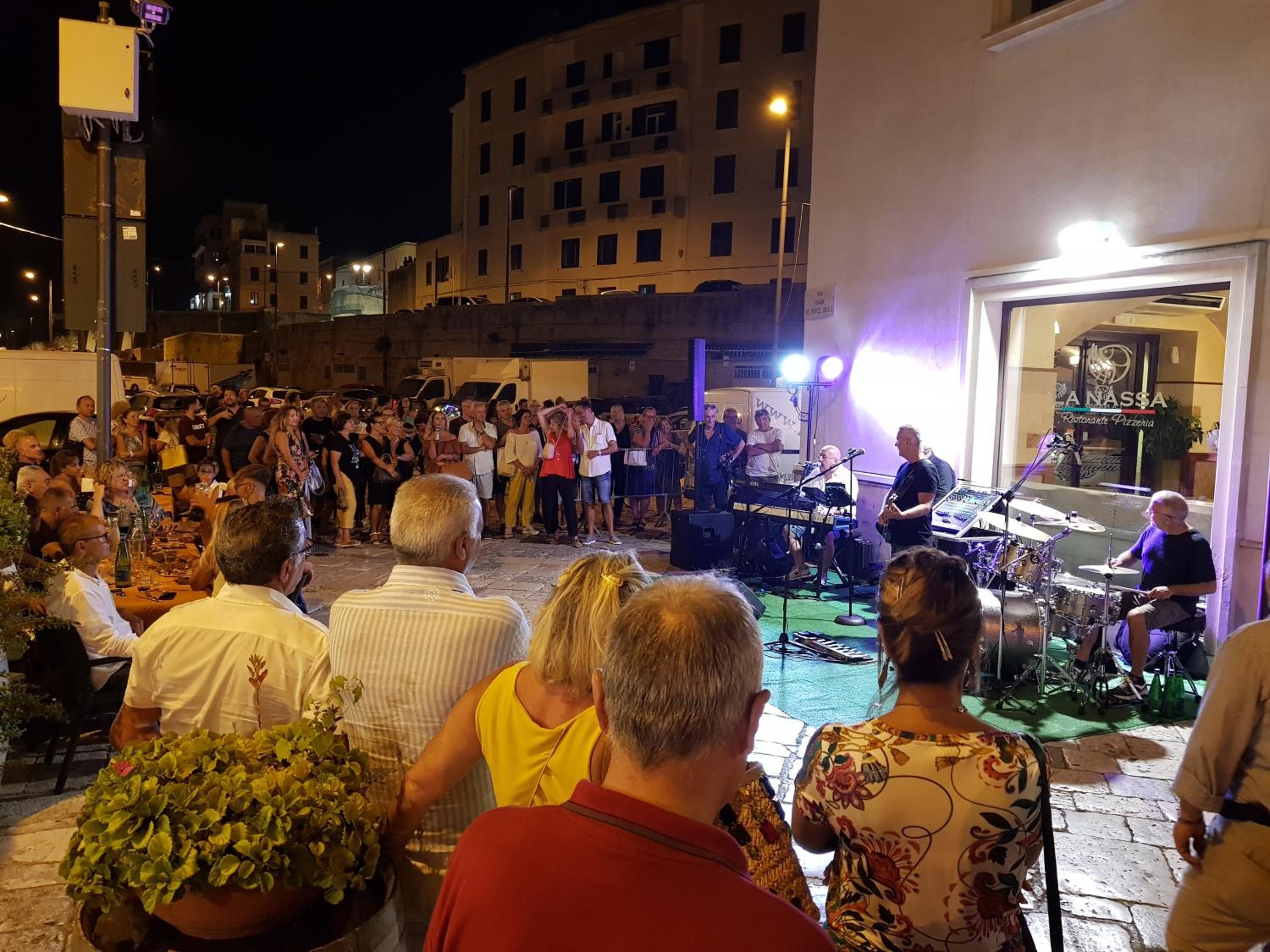 La nassa fitta camere view 2