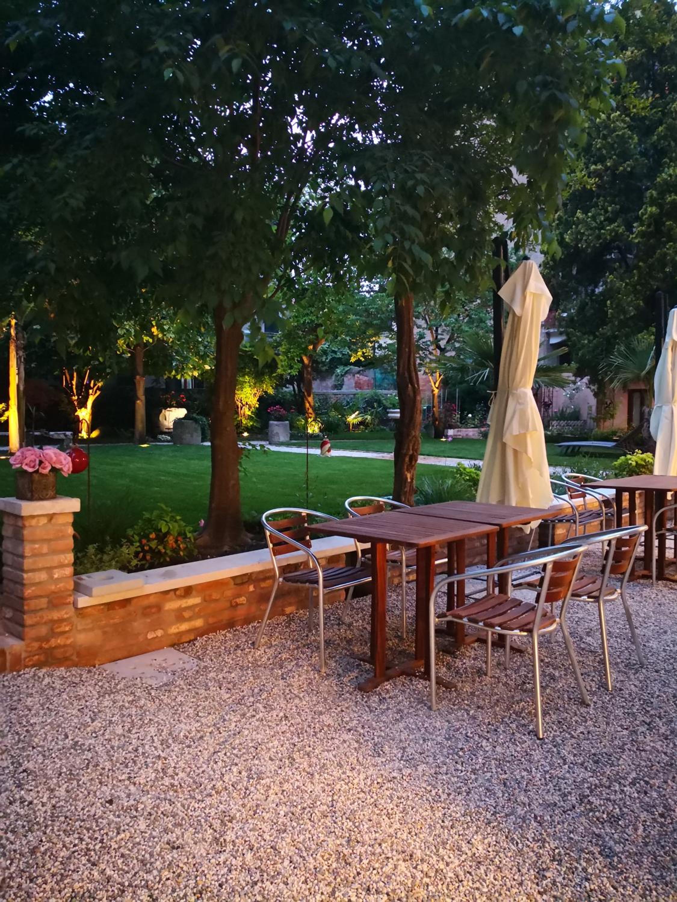 Cinqueteste Luxury Home