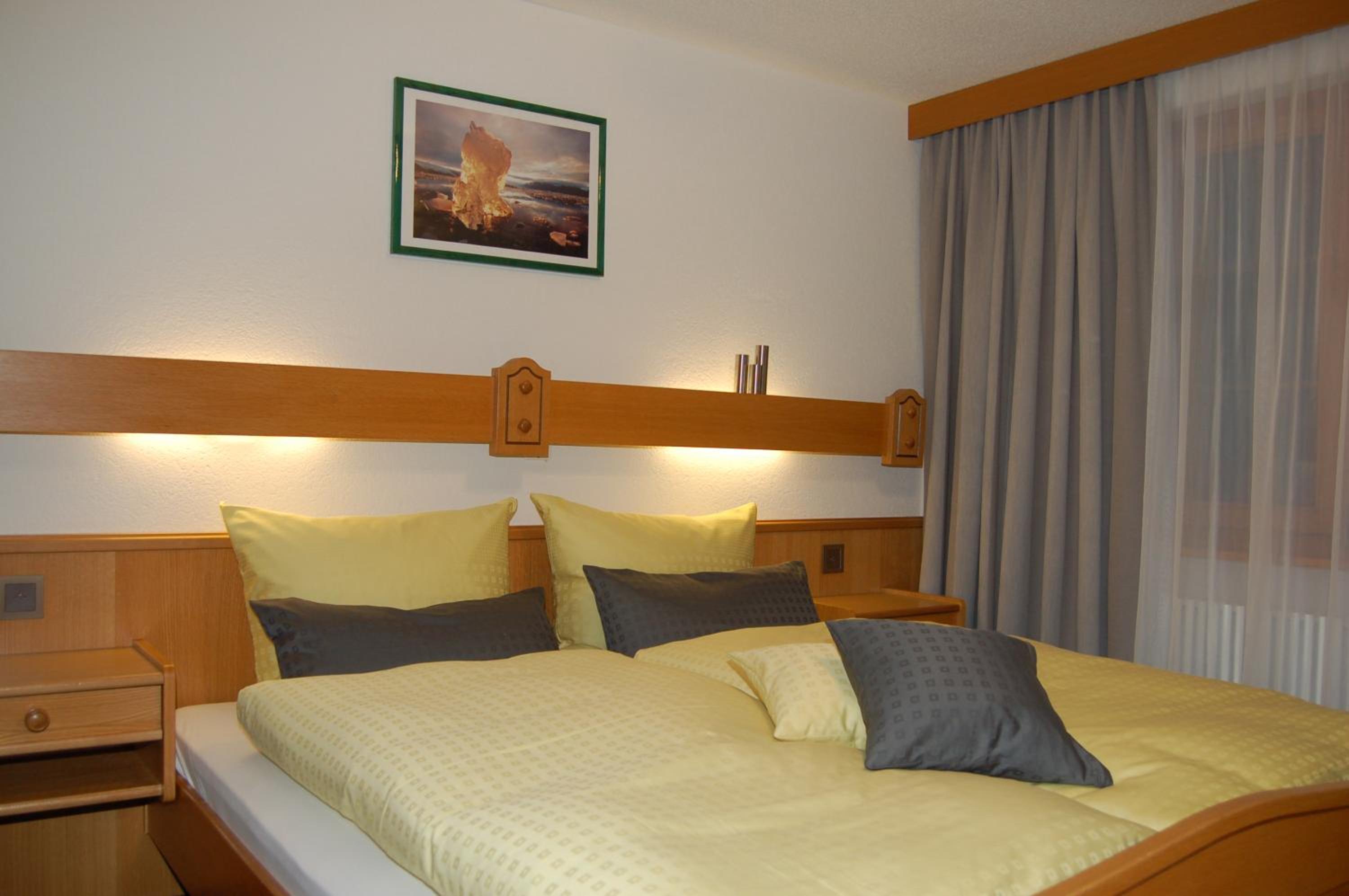 Apartment Swiss Chalet