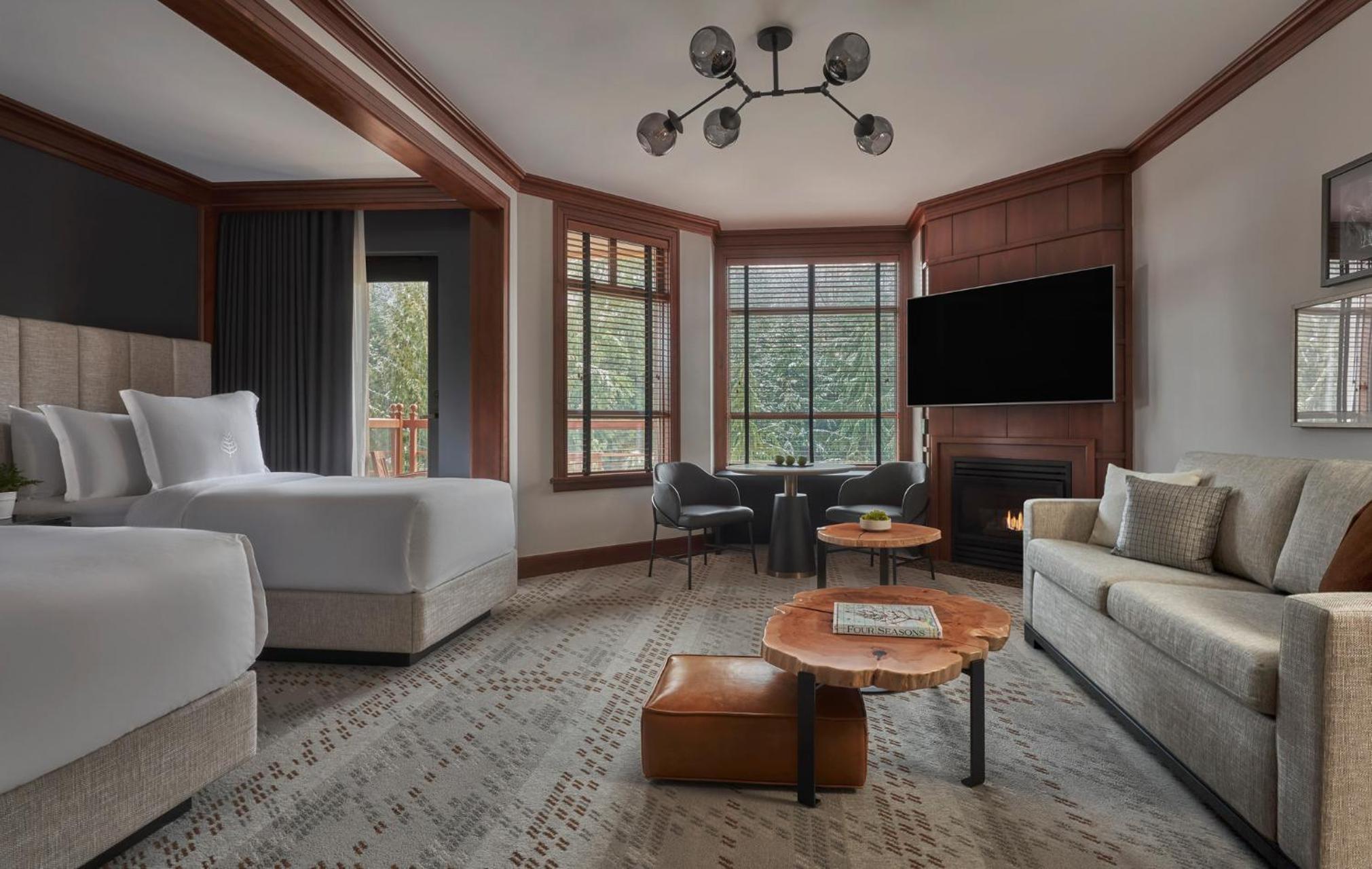 Four Seasons Resort Whistler - Image 3