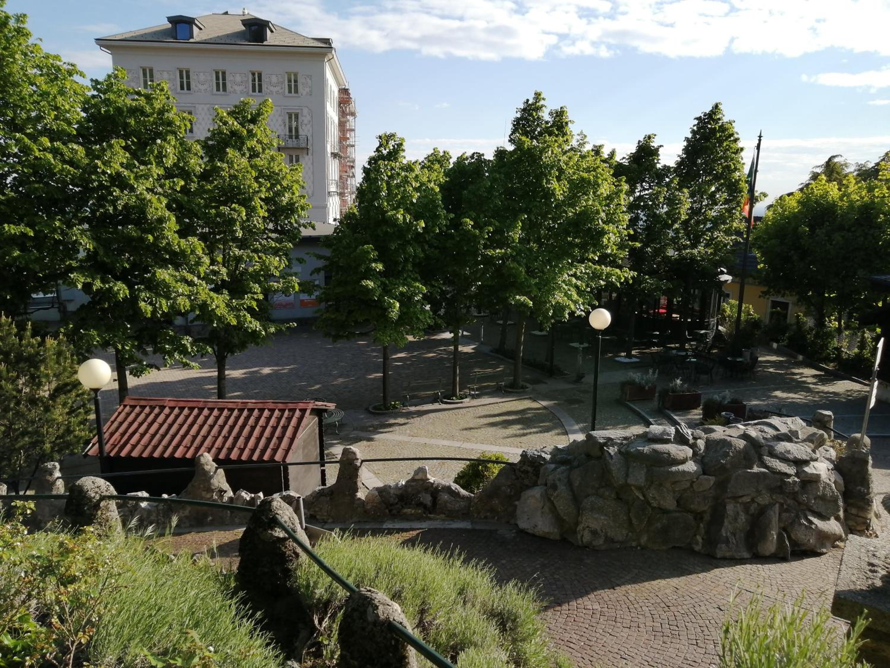 Photo 20