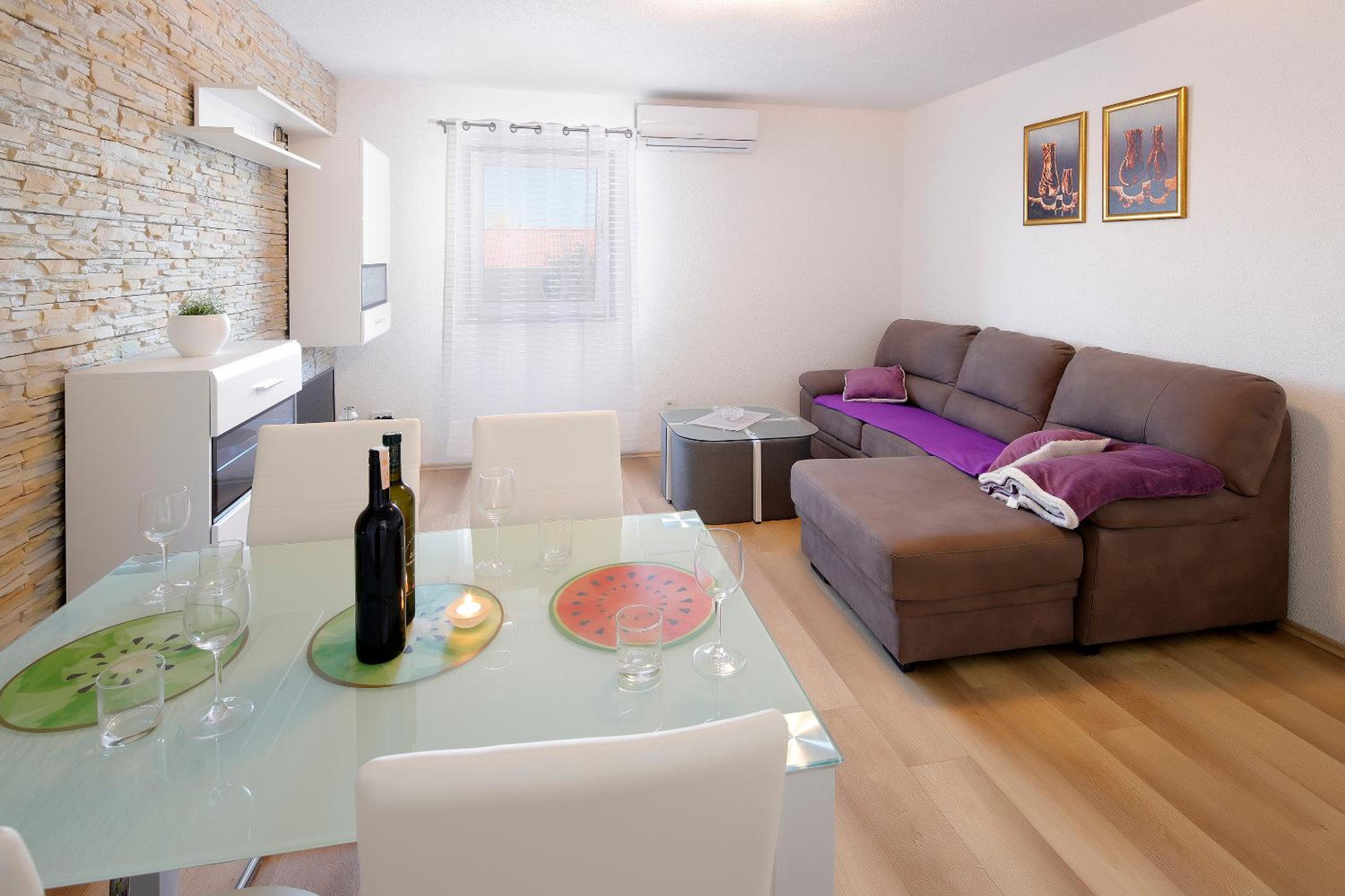 L&R Apartmani