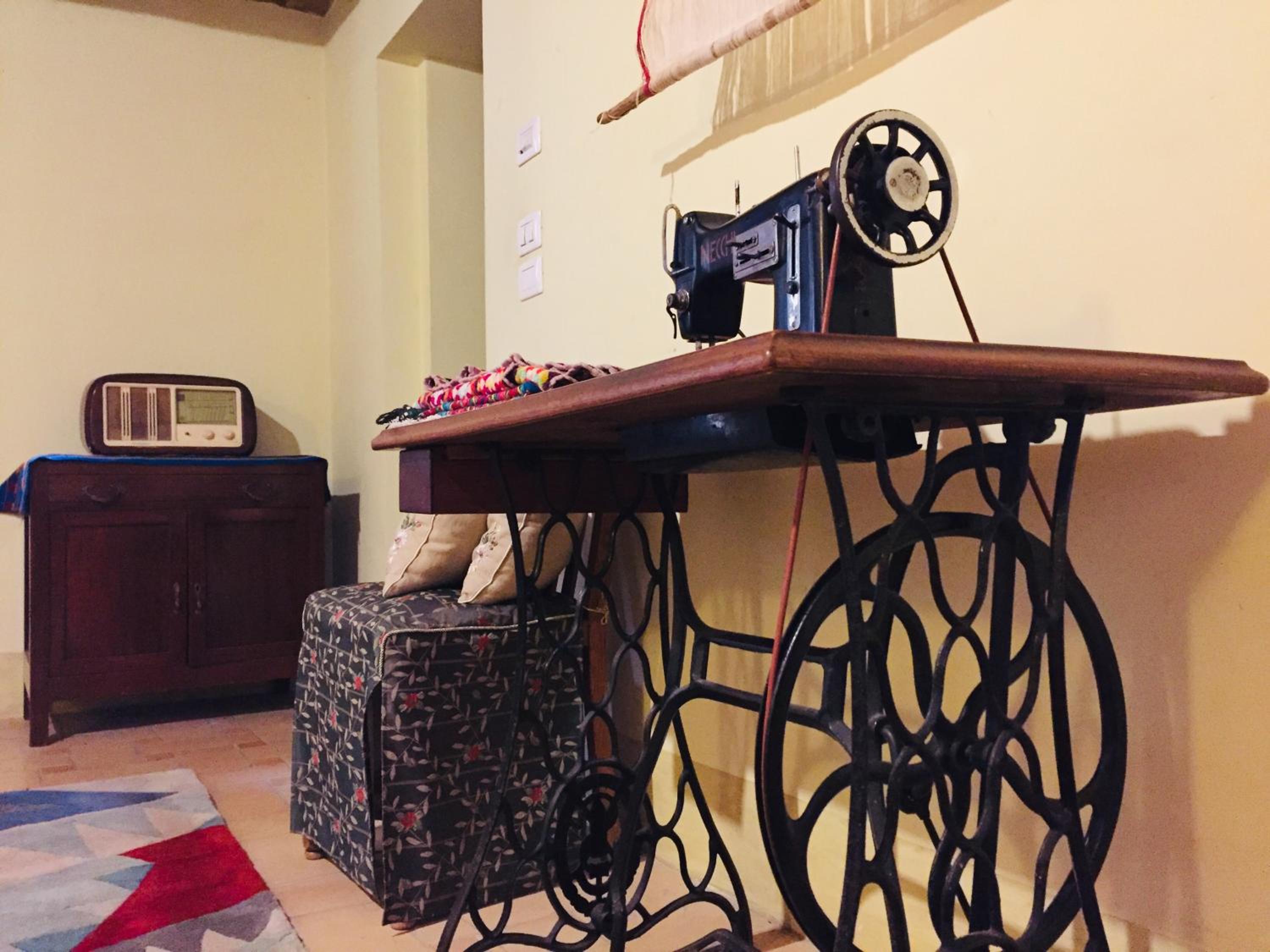 Stone farmhouse in Moie view 5