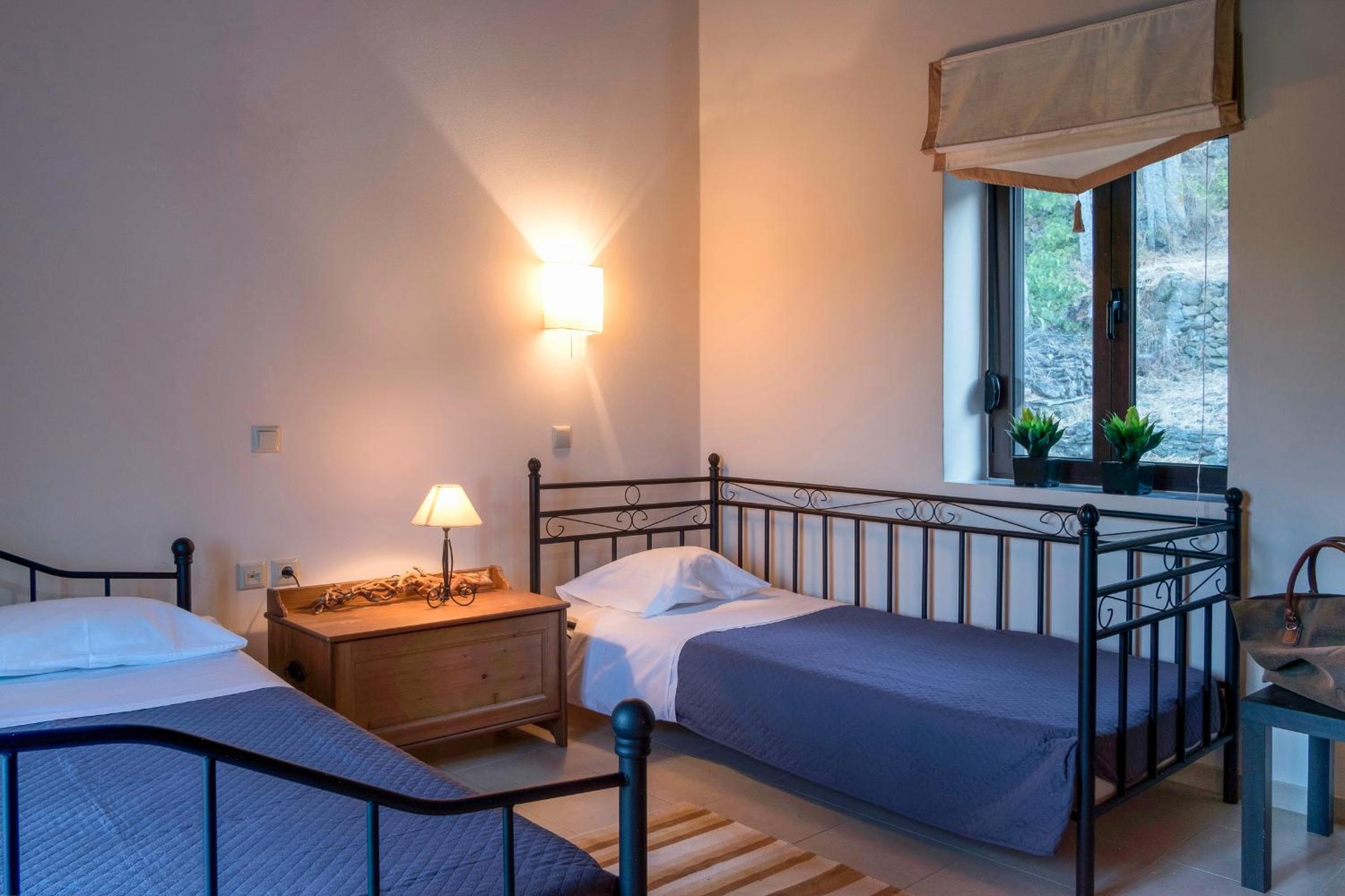 Spacious Retreat near Preveli, Triopetra & Plakias view 5