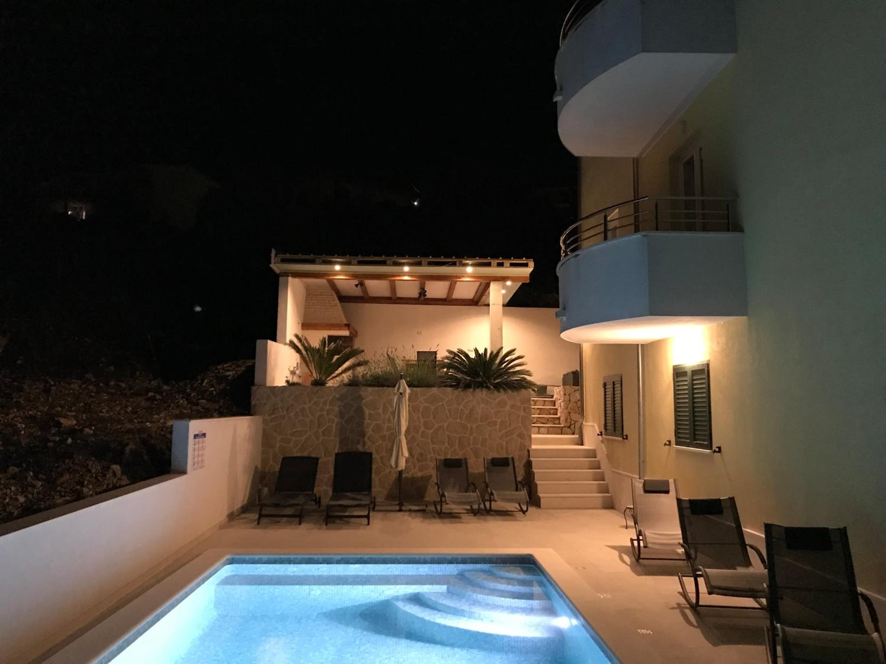 Apartments Villa Jelena view 3